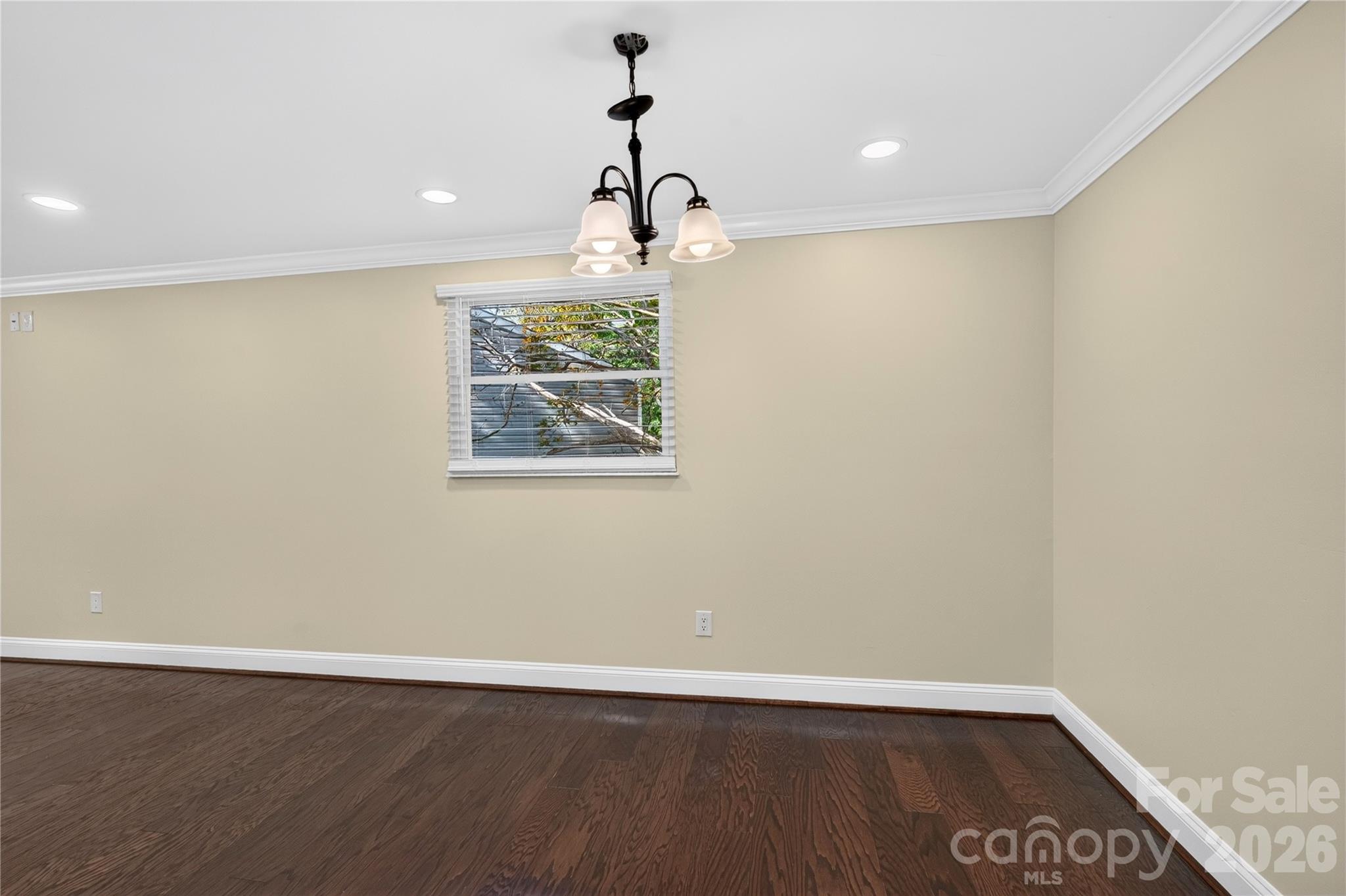 Single Family Residence at 5011 Forest Mountain Court, Charlotte, photo 6 of 38