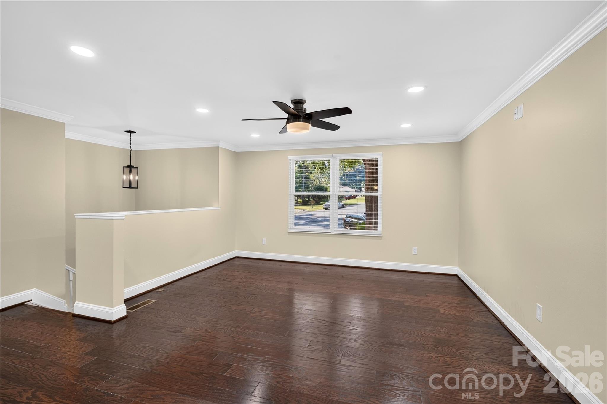 Single Family Residence at 5011 Forest Mountain Court, Charlotte, photo 15 of 38