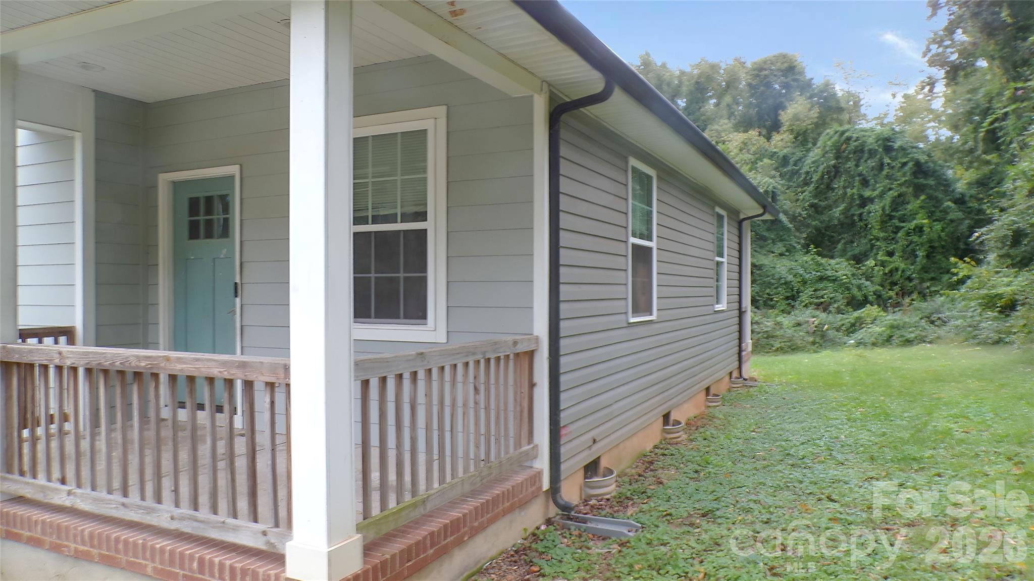 Single Family Residence at 1014 Trexler Street, Salisbury, photo 3 of 19