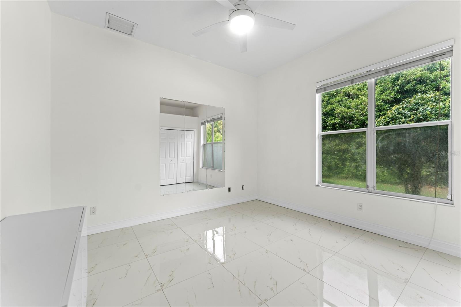 Single Family Residence at 10310 CARROLL COVE PL, TAMPA, photo 24 of 55