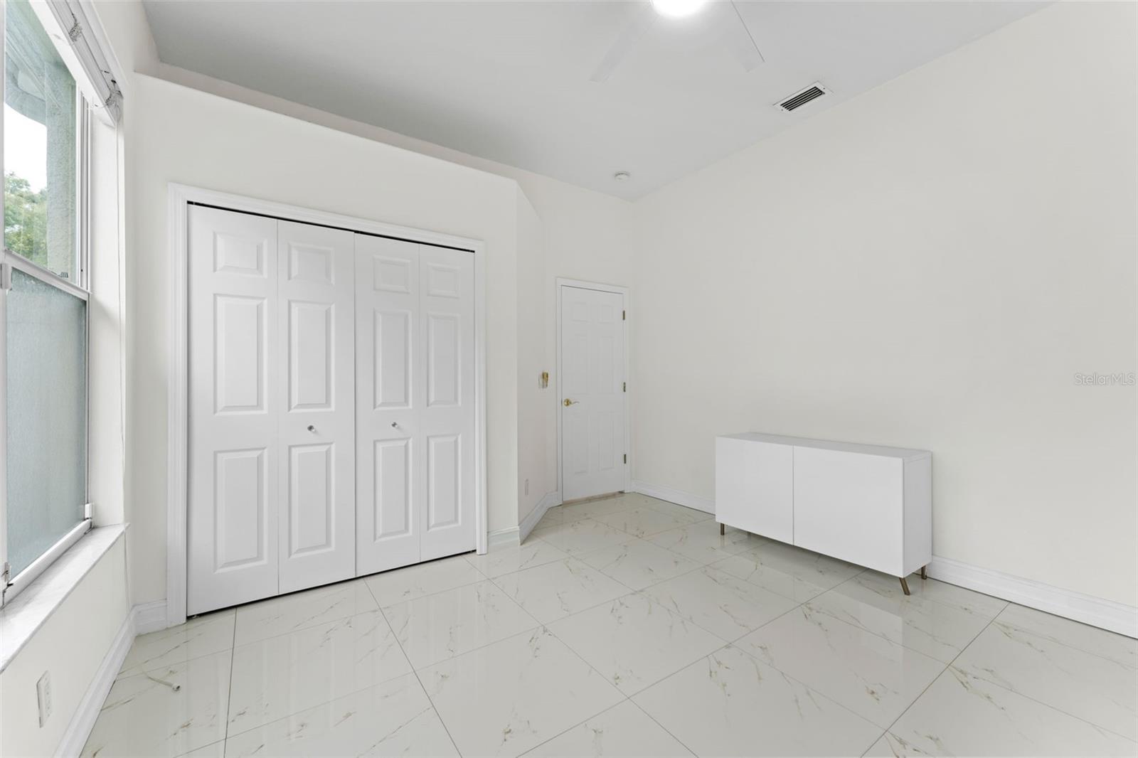 Single Family Residence at 10310 CARROLL COVE PL, TAMPA, photo 25 of 55