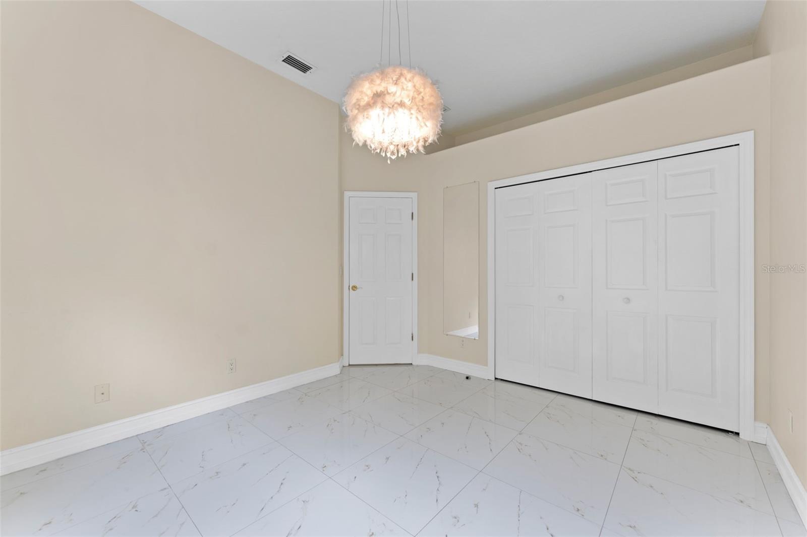 Single Family Residence at 10310 CARROLL COVE PL, TAMPA, photo 31 of 55