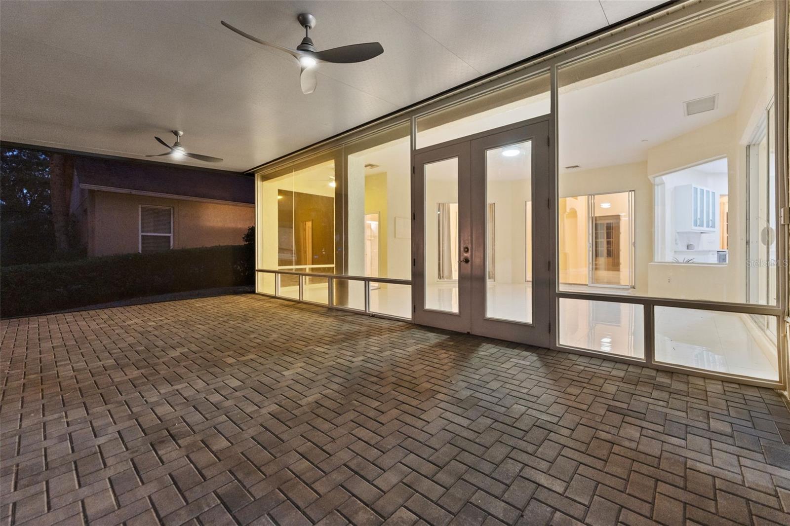 Single Family Residence at 10310 CARROLL COVE PL, TAMPA, photo 52 of 55