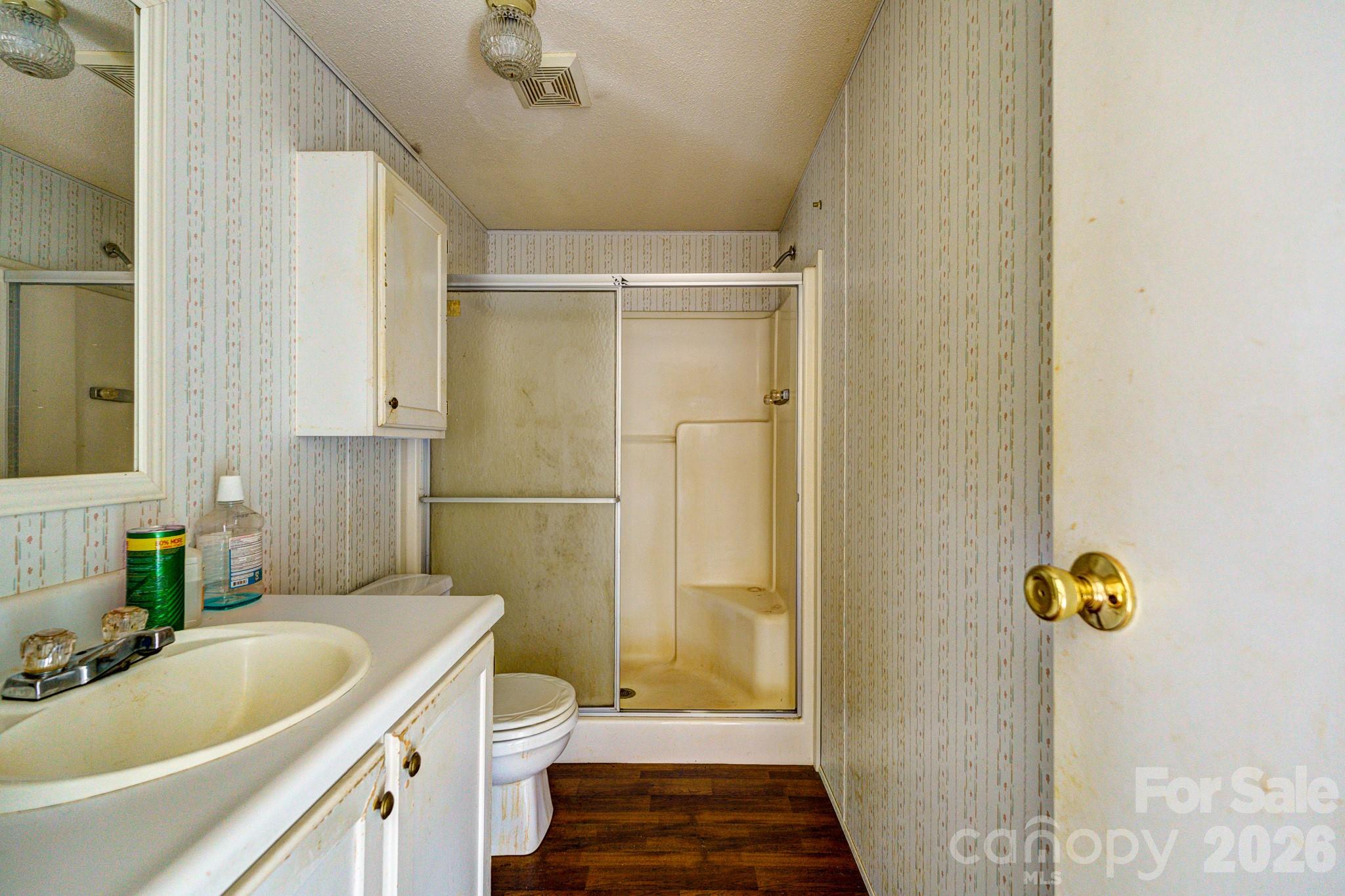 Single Family Residence at 171 Aderholdt Road, Bessemer City, photo 10 of 12