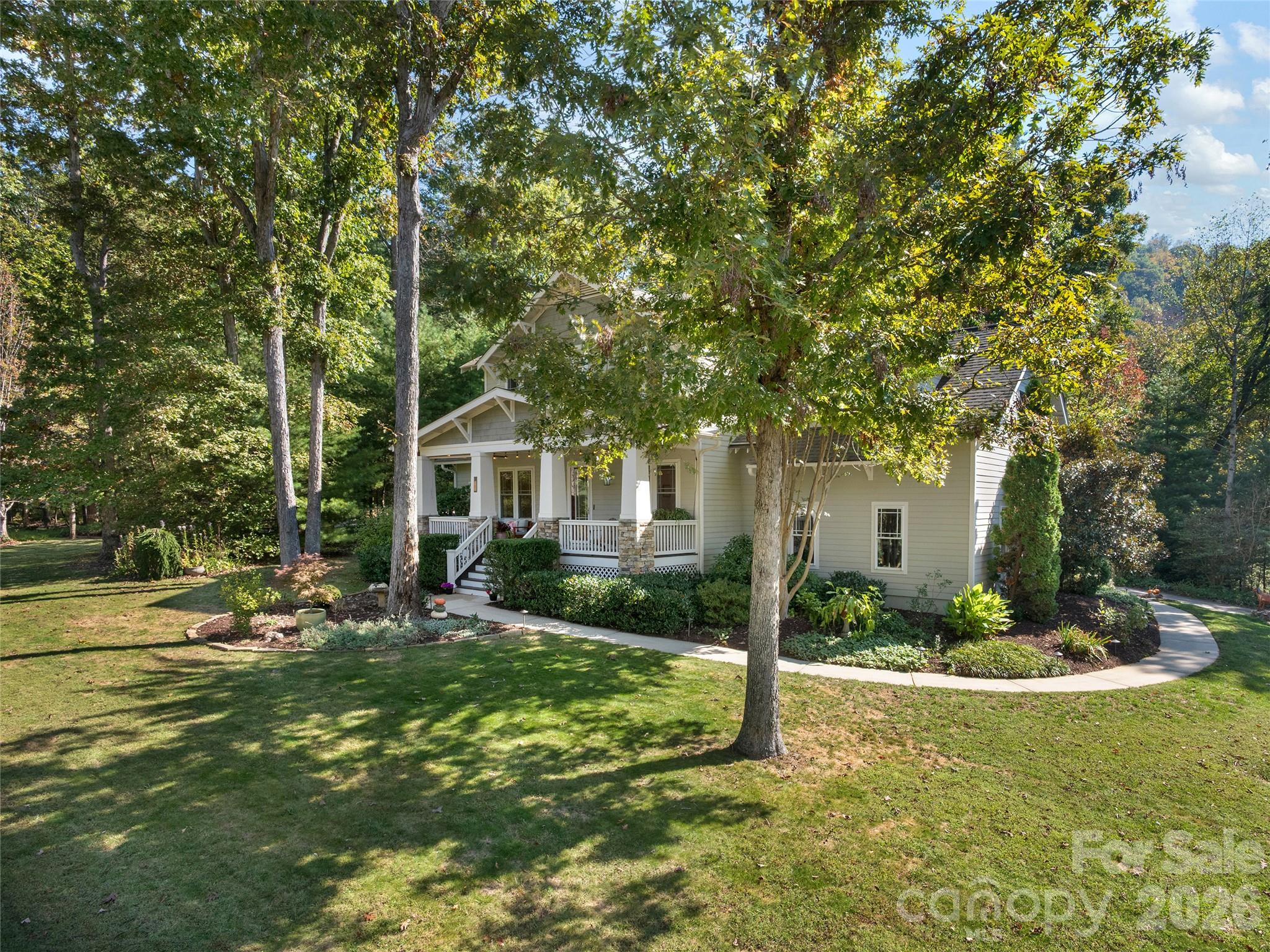 Single Family Residence at 302 Yellowood Lane, Asheville, photo 3 of 48