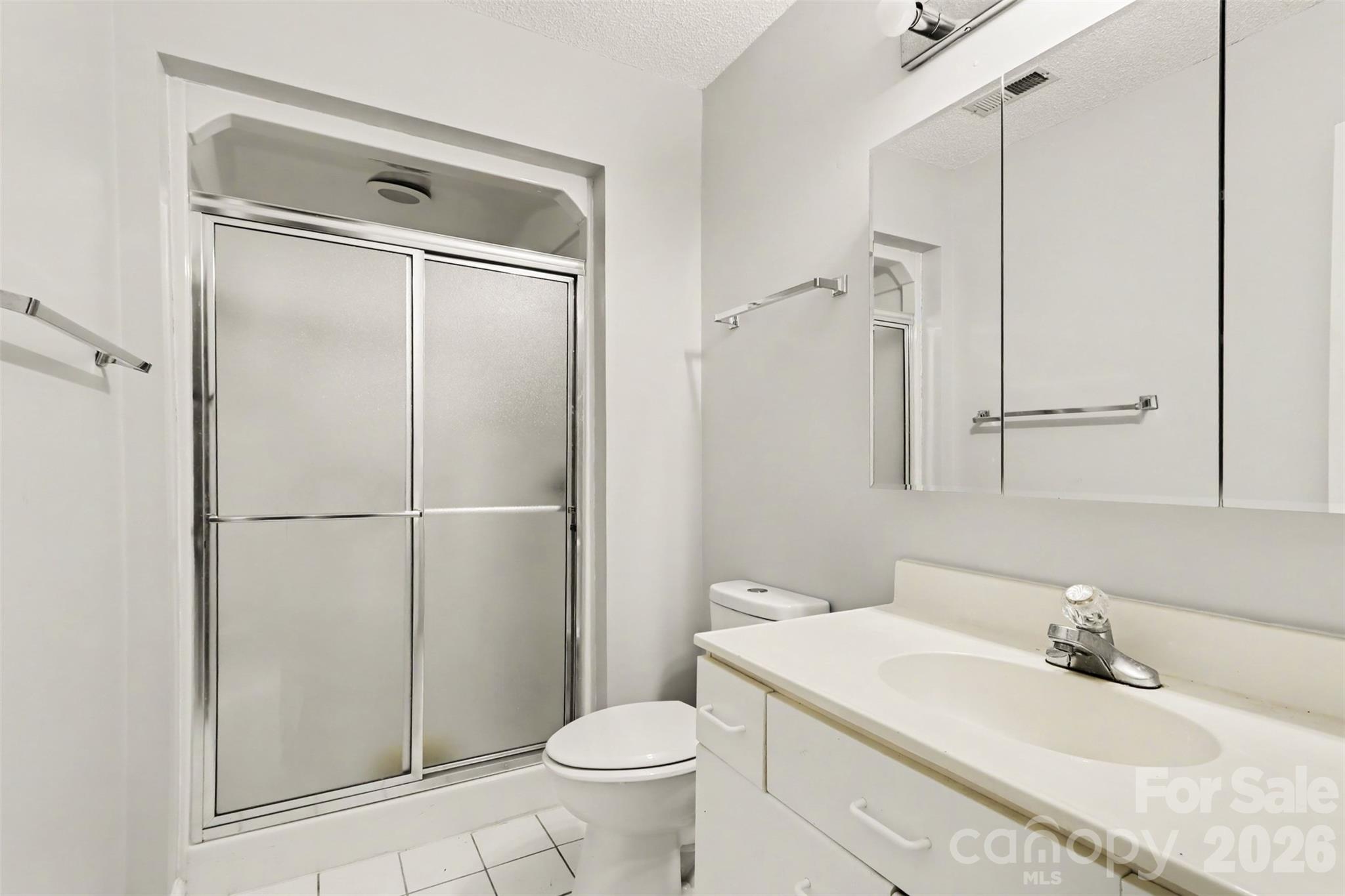 Primary Bath - 8407 Coulwood Oak Lane, Charlotte