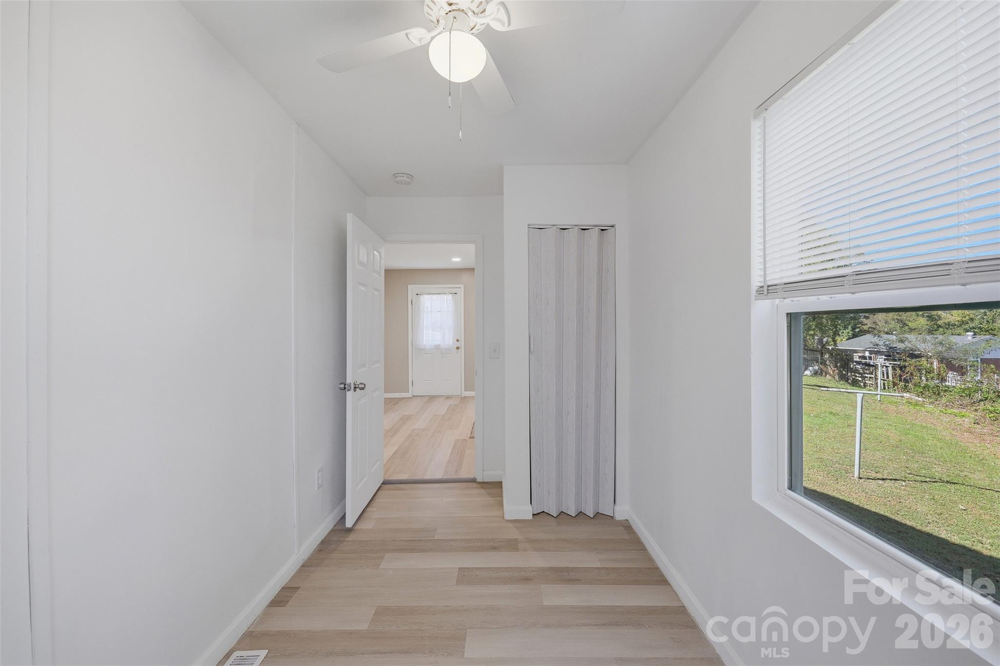 Second bedroom/office space/nursery - 2996 1st Avenue NW, Hickory