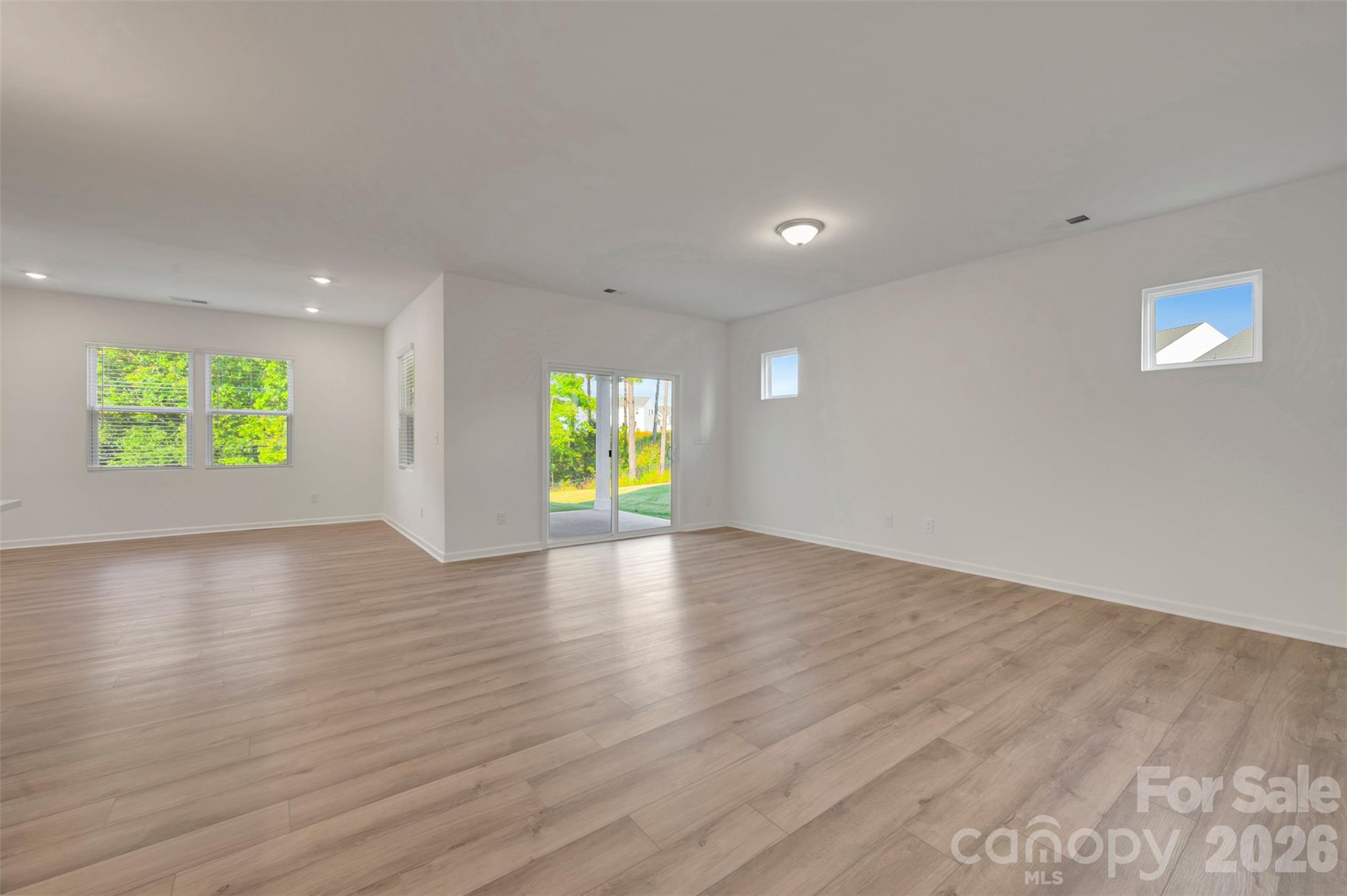 Family room - 8895 Visgrove Drive, Sherrills Ford