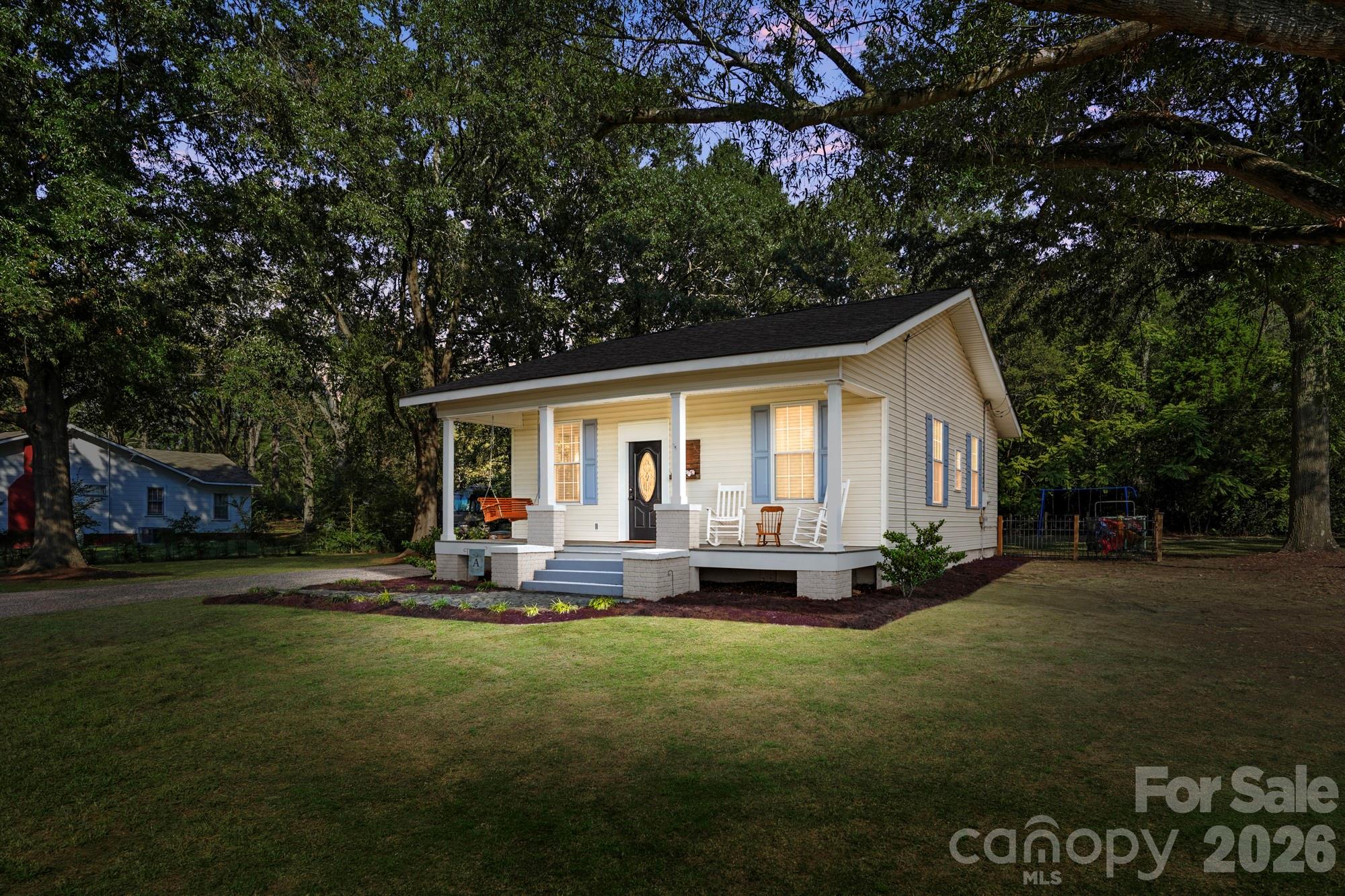 1125 Traywick Road