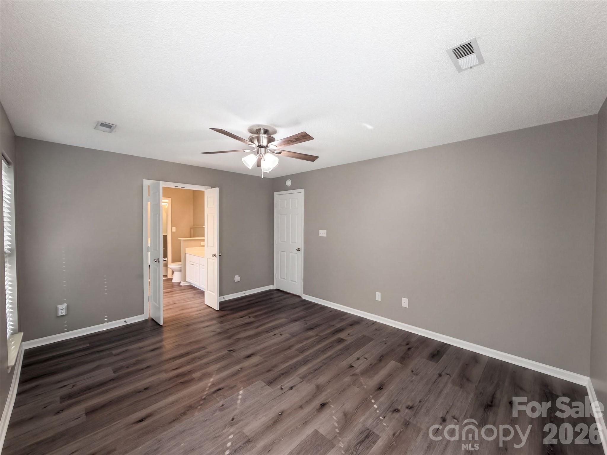 Single Family Residence at 8224 Hunley Ridge Road, Matthews, photo 11 of 26