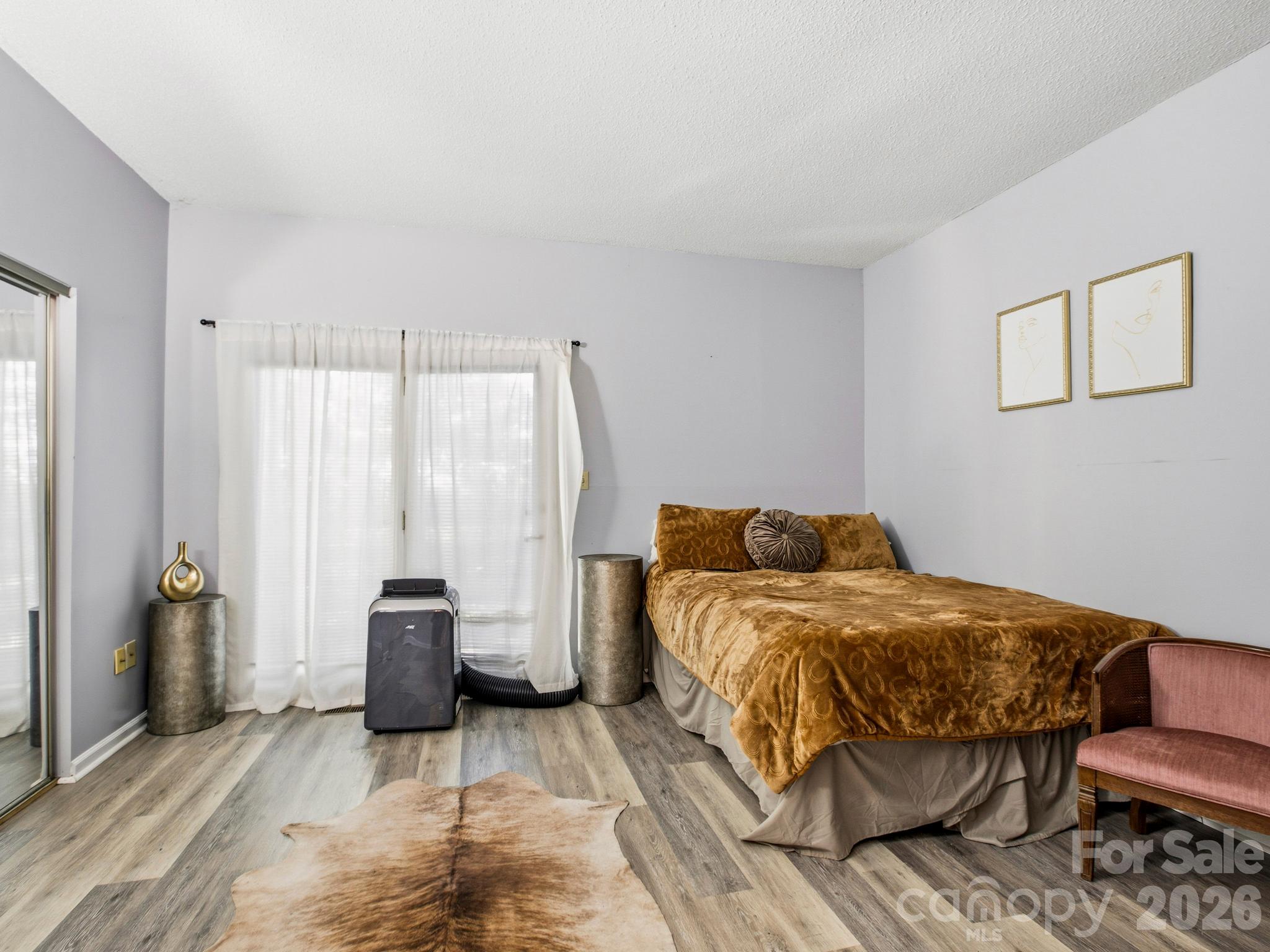 Condominium at 305 Piney Mountain Drive, Asheville, photo 13 of 18