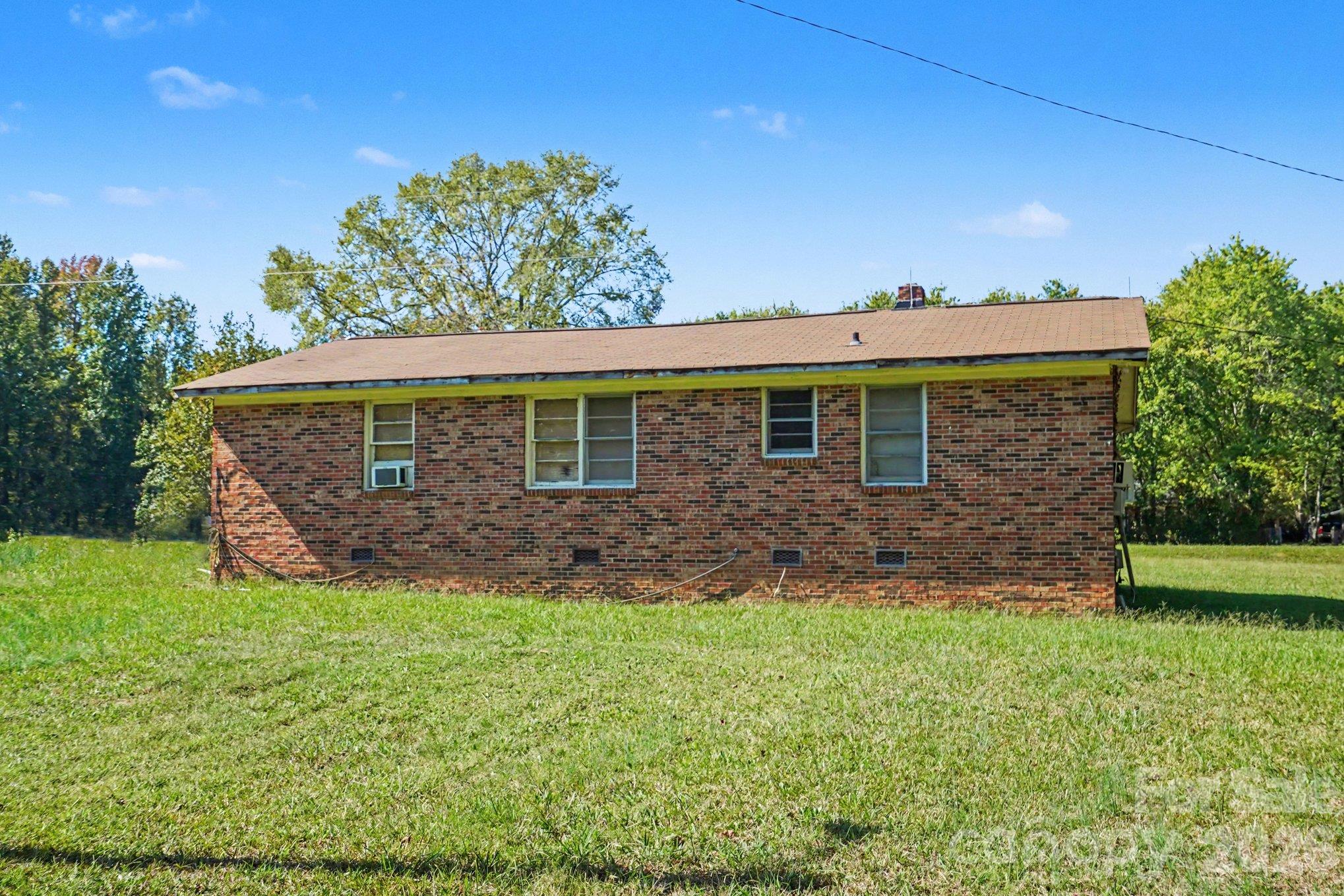 Single Family Residence at 4807 John Craig Road, Waxhaw, photo 19 of 22