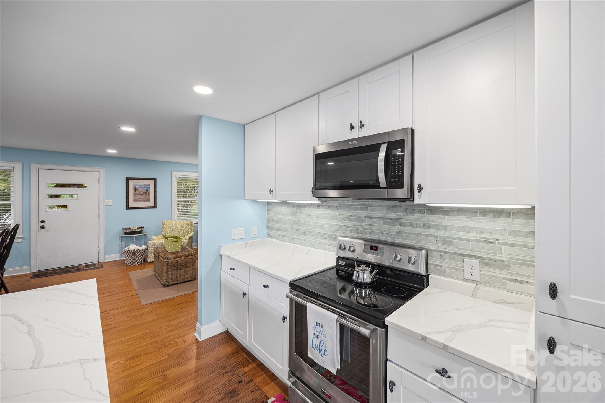 Single Family Residence at 1544 Springpoint Road, Rock Hill, photo 12 of 41