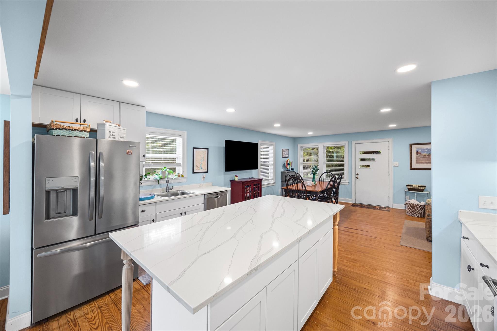 Single Family Residence at 1544 Springpoint Road, Rock Hill, photo 13 of 41