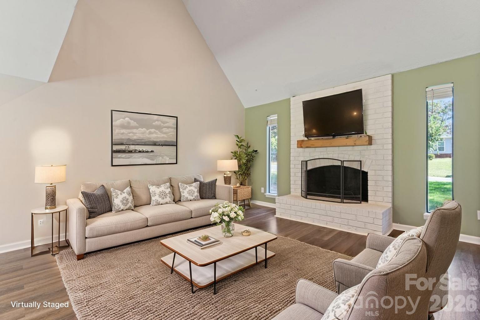Living Room - 6719 Montezuma Trail, Charlotte