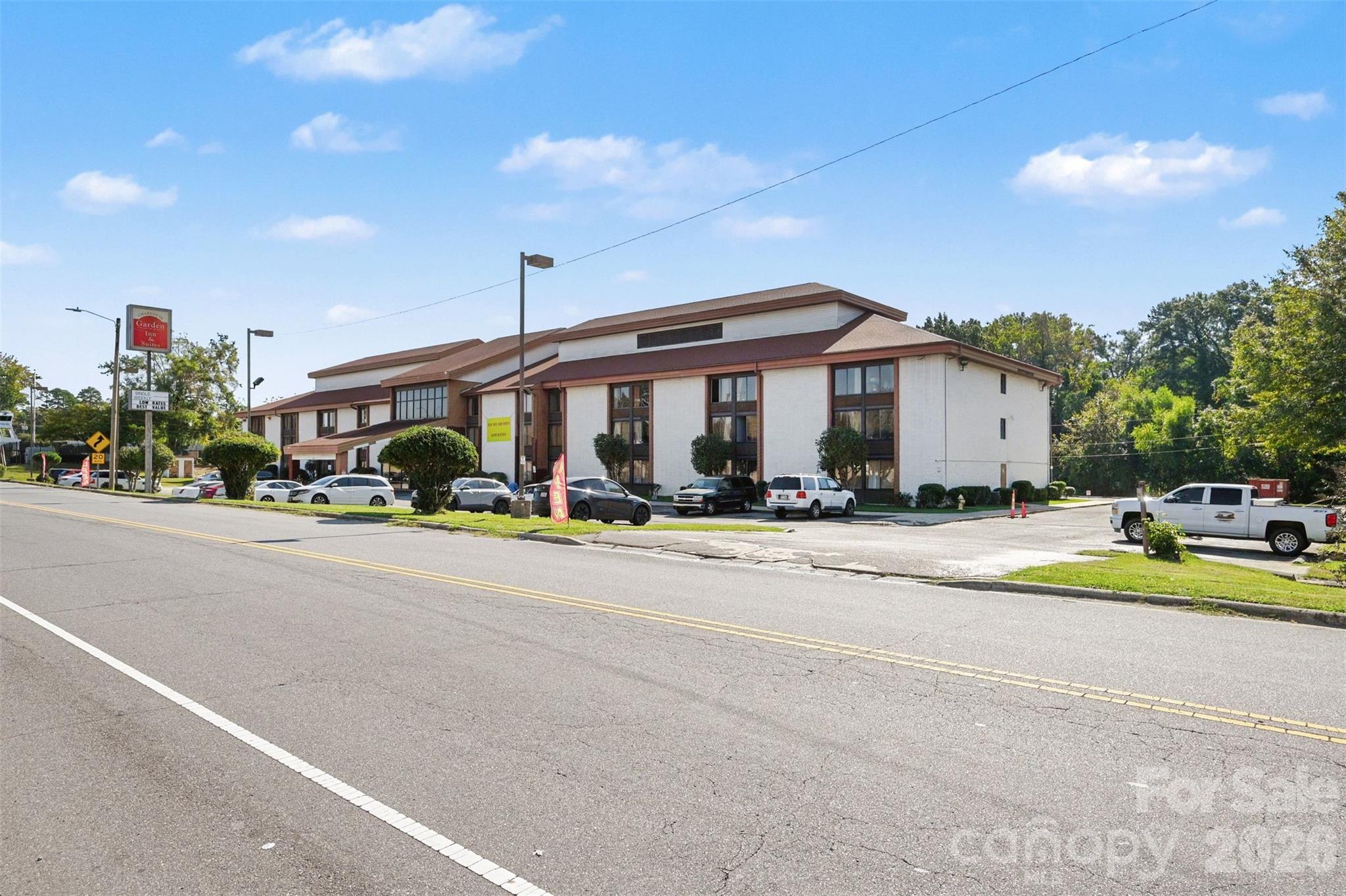 Hotel/Motel at 4904 Reagan Drive, Charlotte, photo 6 of 27