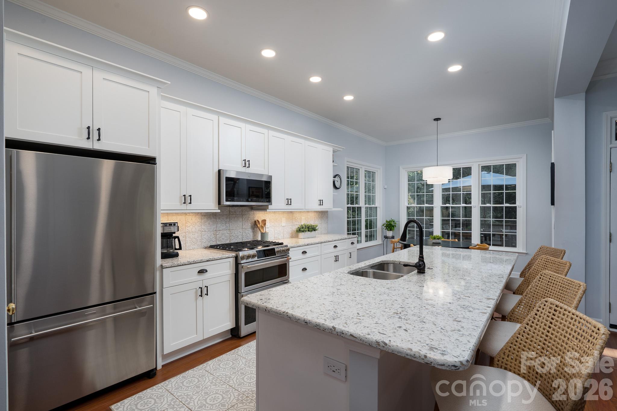 Single Family Residence at 1201 Beckford Glen Drive, Waxhaw, photo 8 of 48