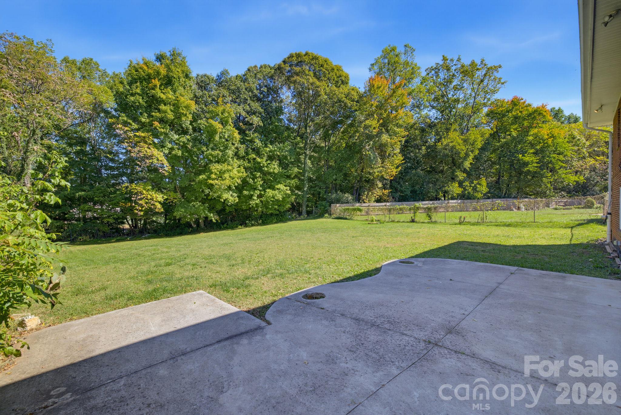 Single Family Residence at 337 E Rhyne Avenue, Winston Salem, photo 29 of 30