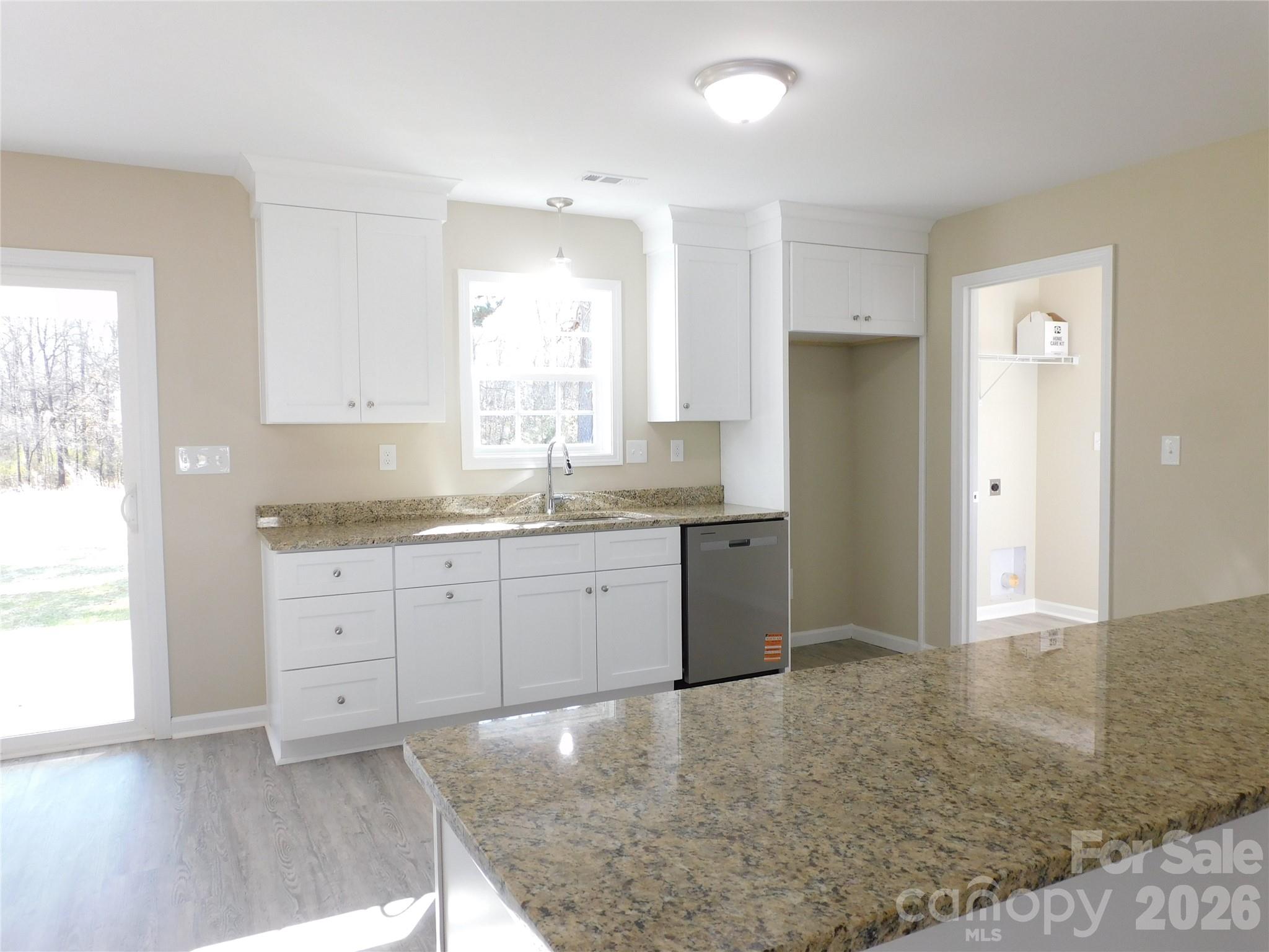 Single Family Residence at 220 Mcclain Street, York, photo 5 of 16