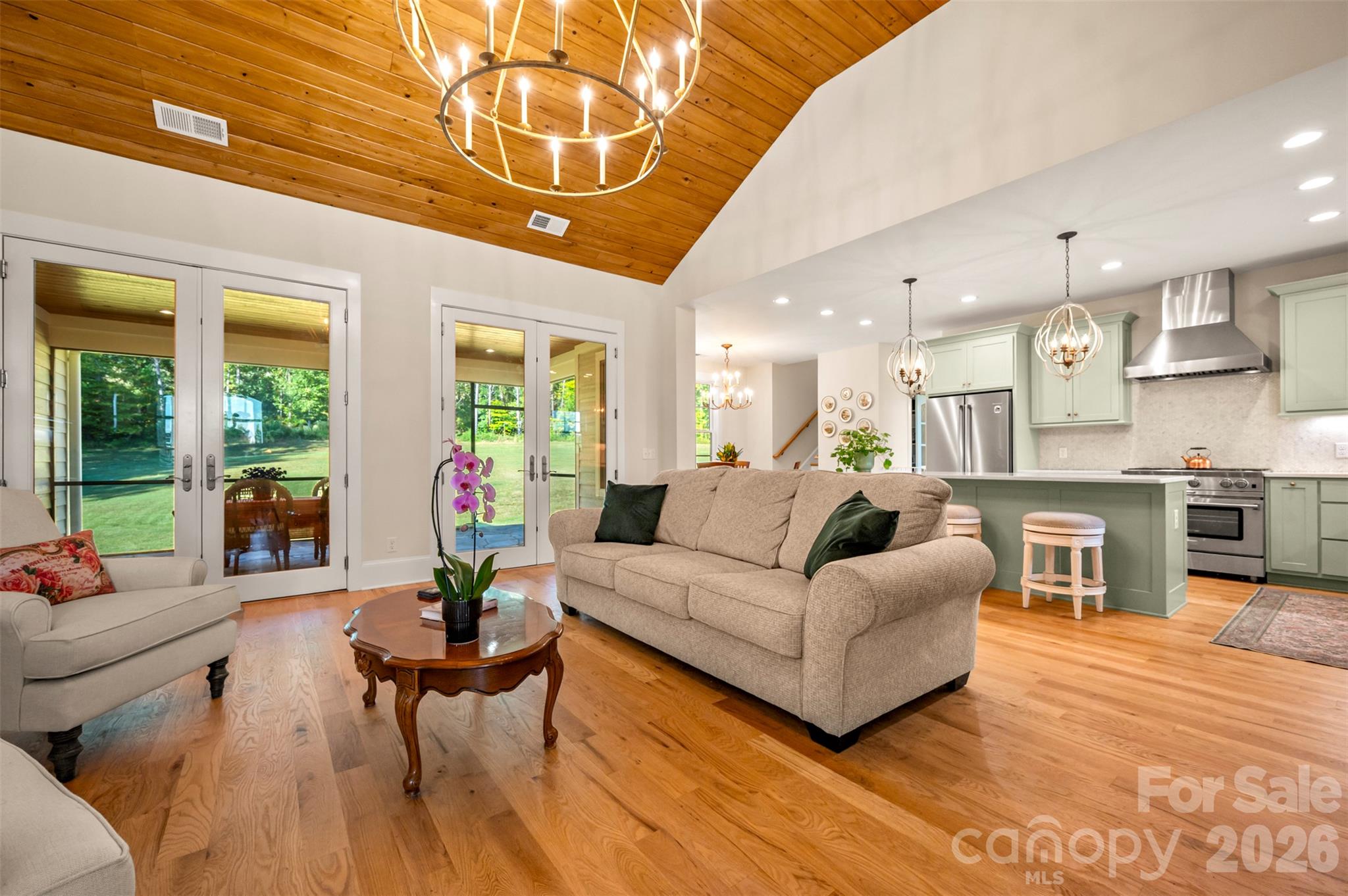 Single Family Residence at 67 Taddington Circle, Columbus, photo 12 of 35