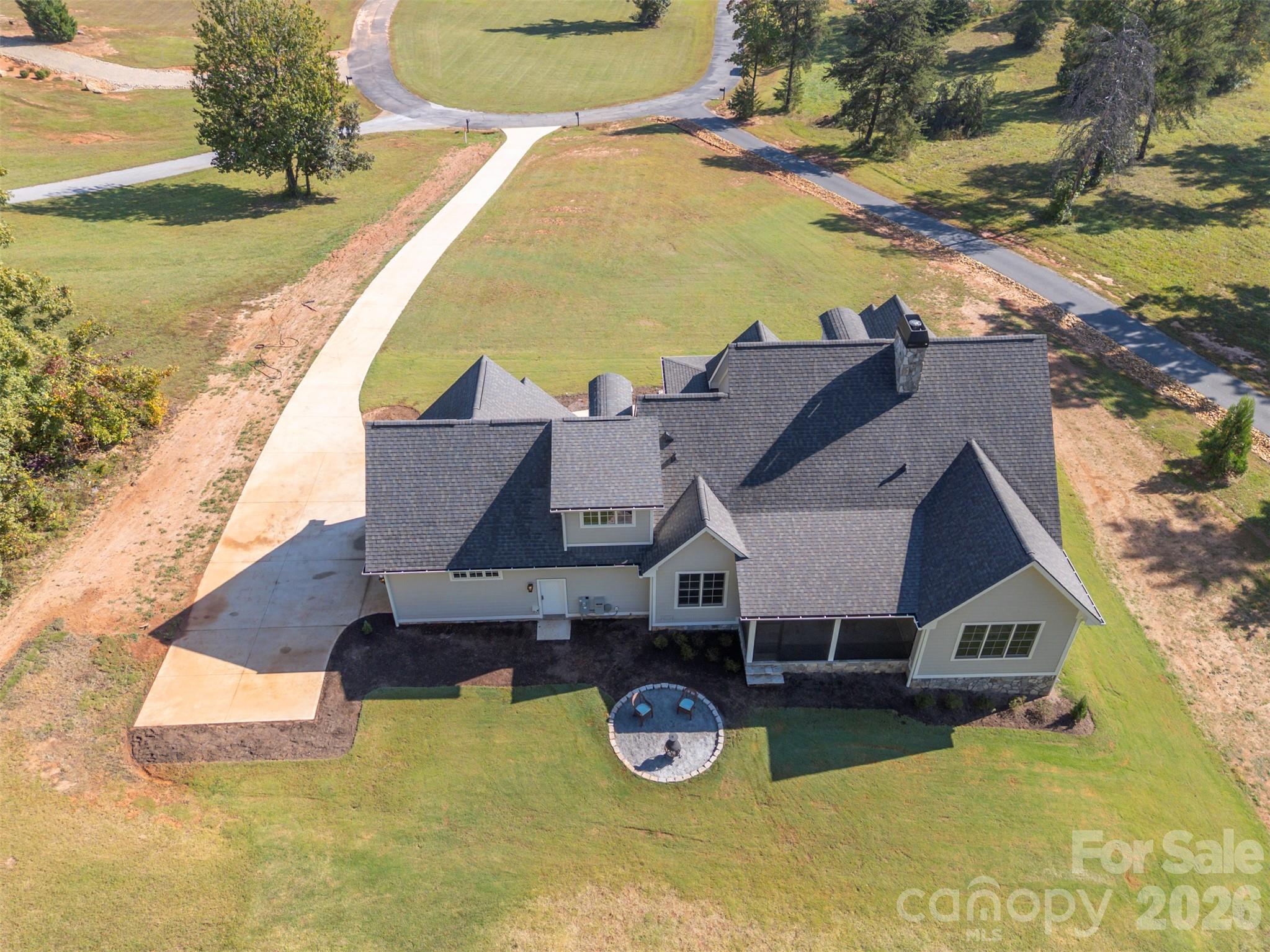 Single Family Residence at 67 Taddington Circle, Columbus, photo 25 of 35