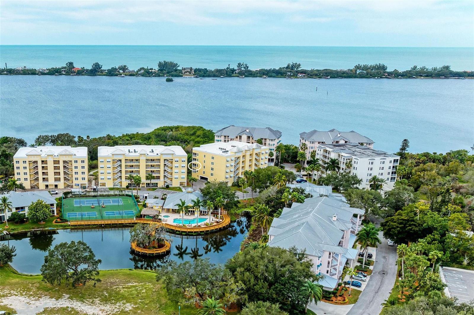 250 HIDDEN BAY DR #301