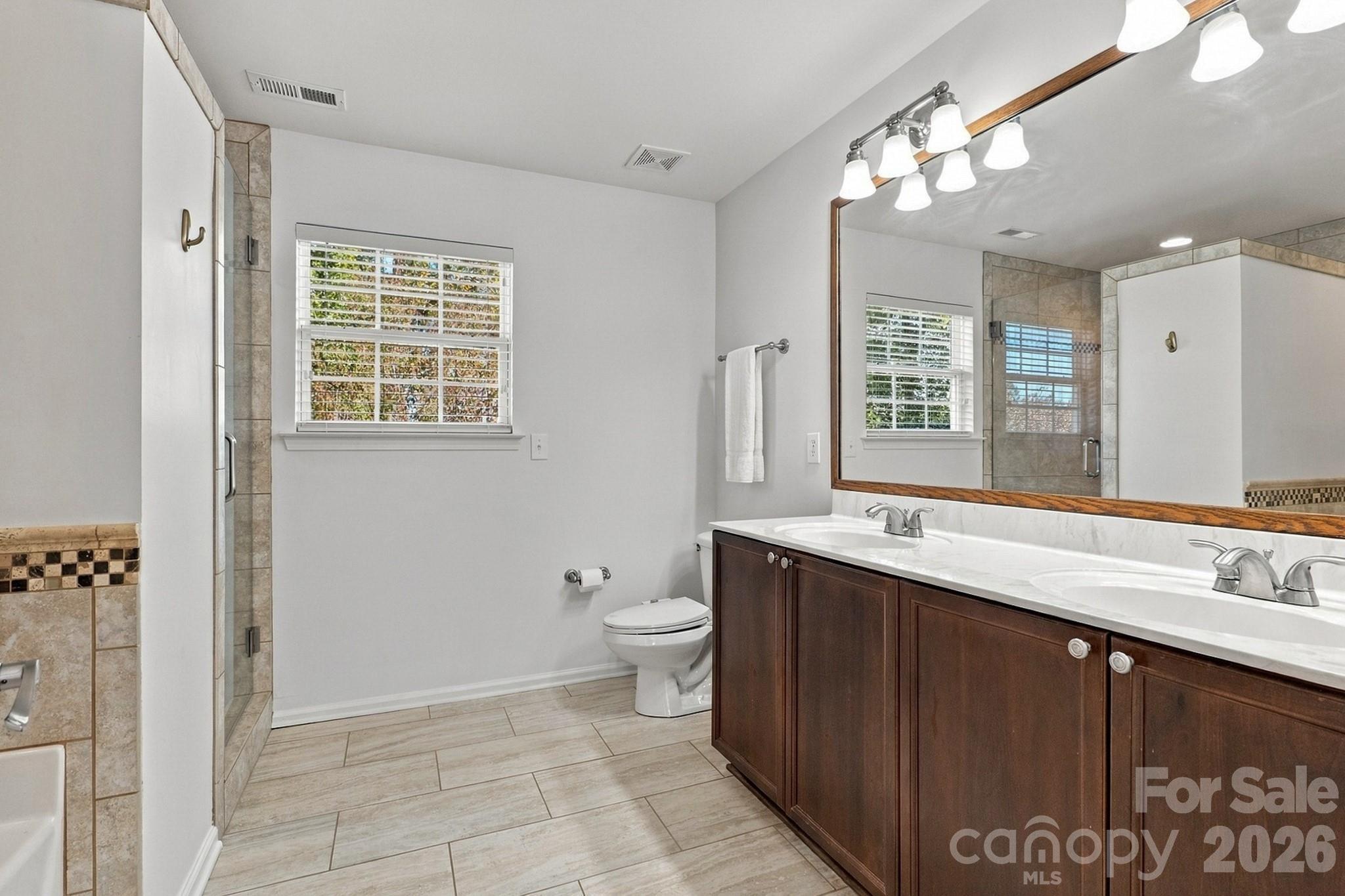 Single Family Residence at 12025 Harmon Lane, Charlotte, photo 15 of 34