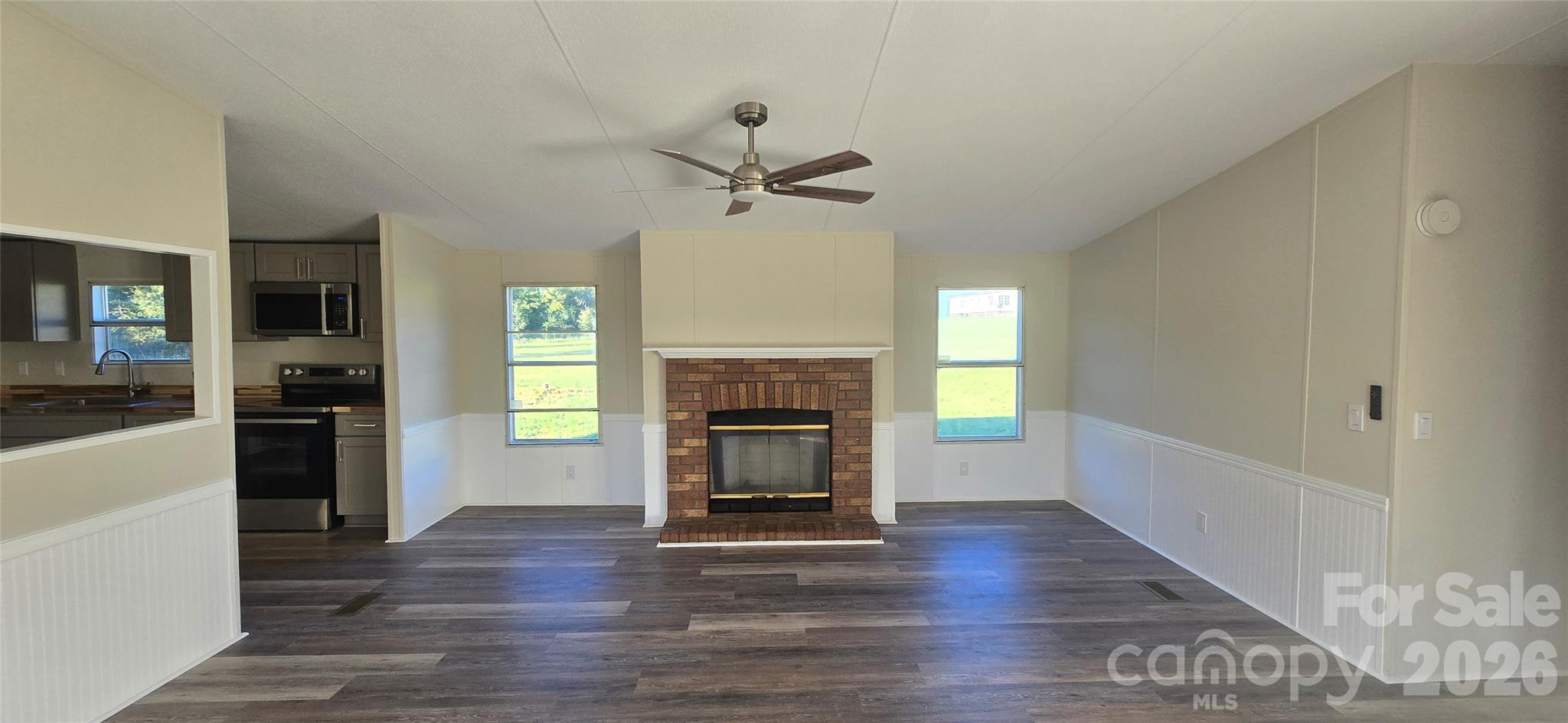 Single Family Residence at 108 Bucks Run Court, Cleveland, photo 3 of 4