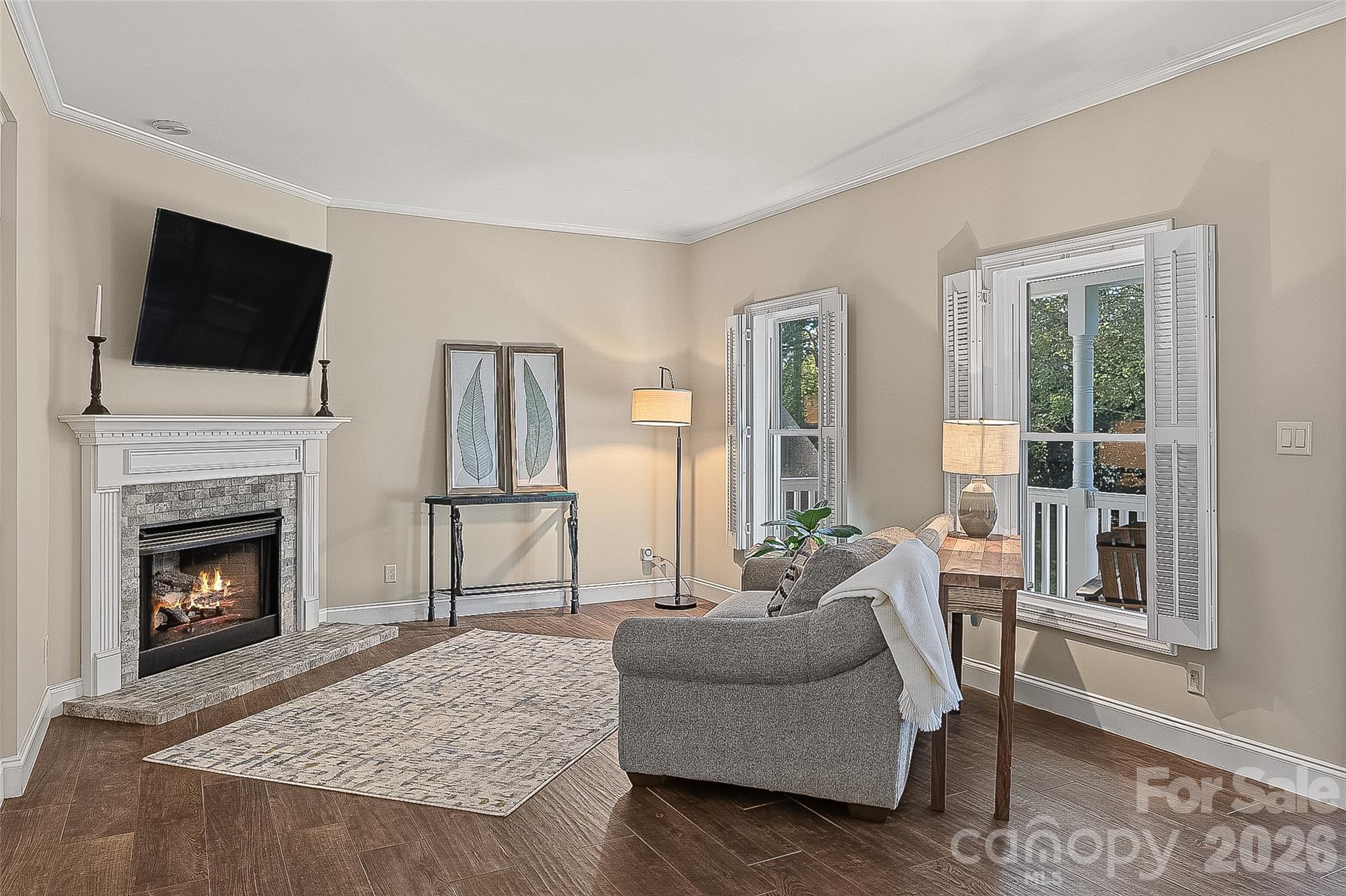 Great room - 2122 N Rugby Road, Hendersonville