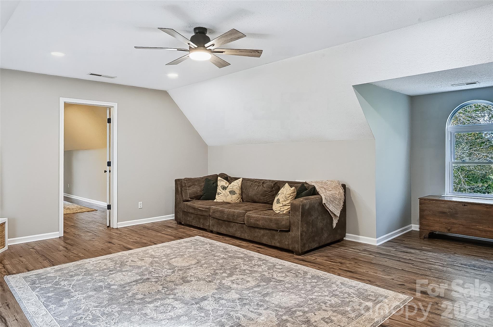 Upstairs family room - 2122 N Rugby Road, Hendersonville