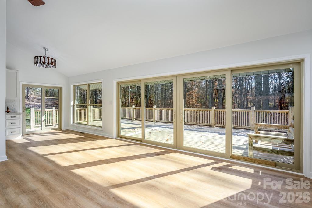 Single Family Residence at 2106 Lynmore Drive, Sherrills Ford, photo 11 of 50