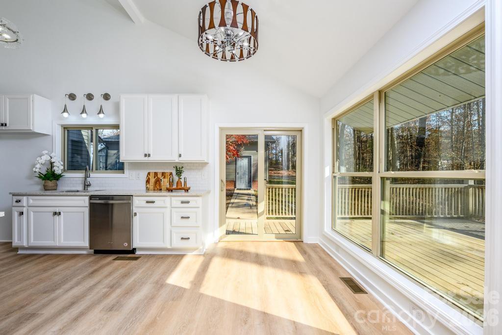 Single Family Residence at 2106 Lynmore Drive, Sherrills Ford, photo 14 of 50