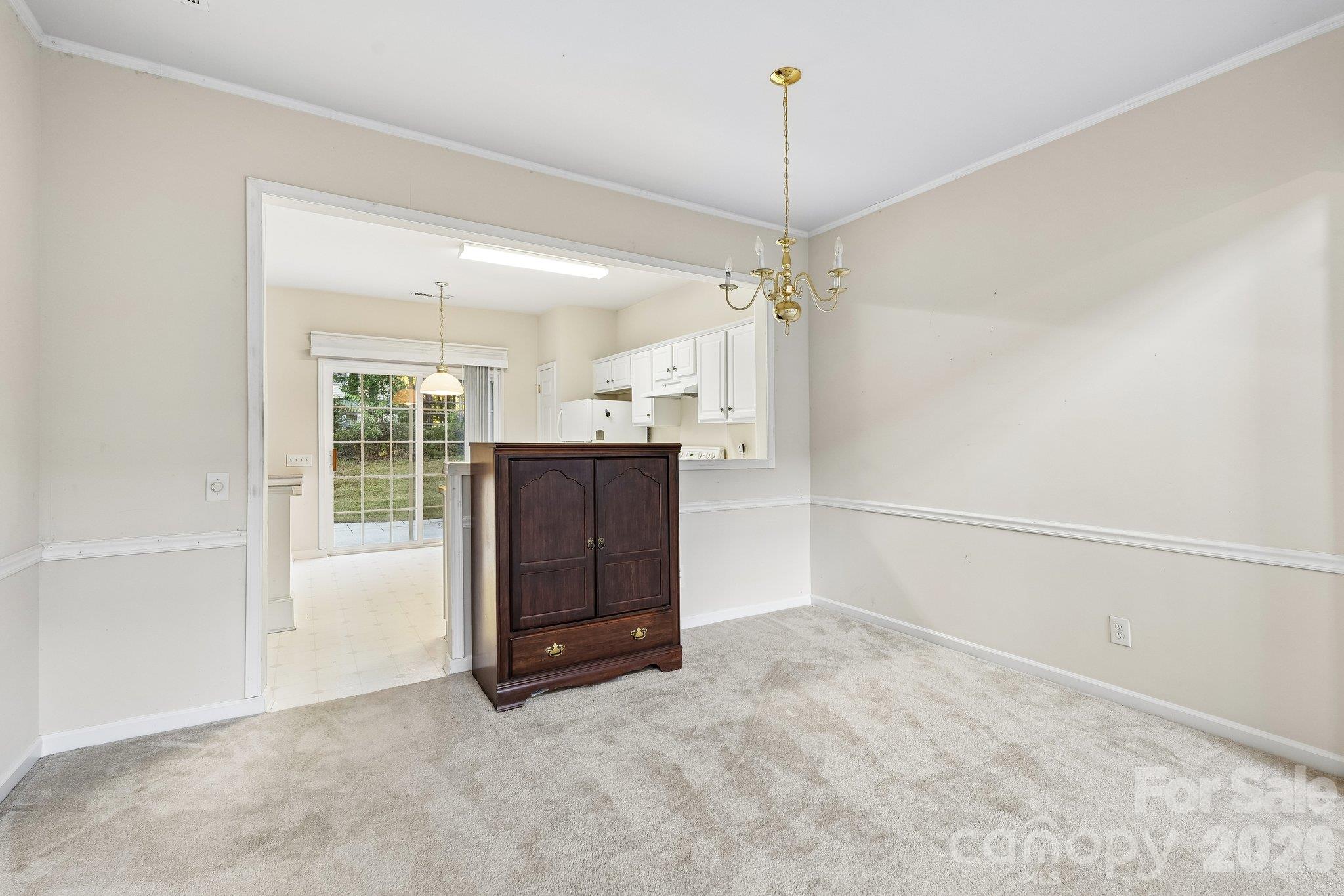 Single Family Residence at 1217 Stourbridge Lion Drive, Charlotte, photo 9 of 38