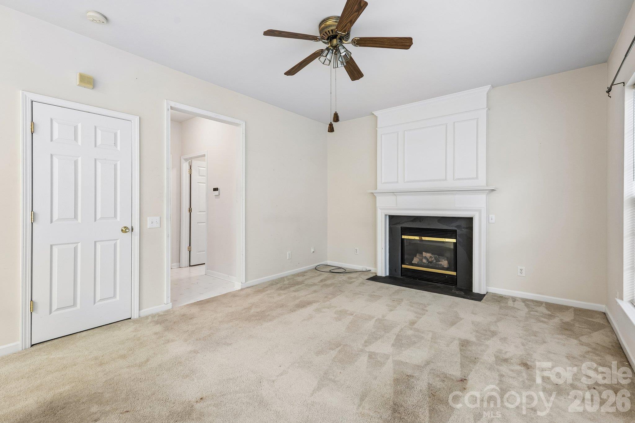 Single Family Residence at 1217 Stourbridge Lion Drive, Charlotte, photo 11 of 38