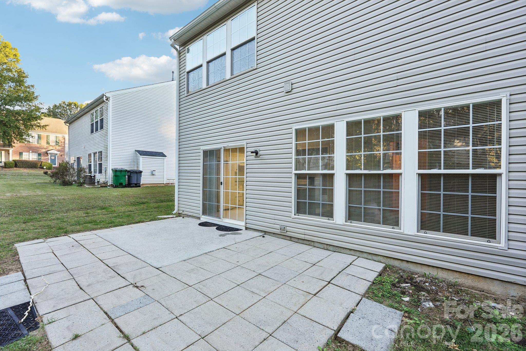 Single Family Residence at 1217 Stourbridge Lion Drive, Charlotte, photo 23 of 38