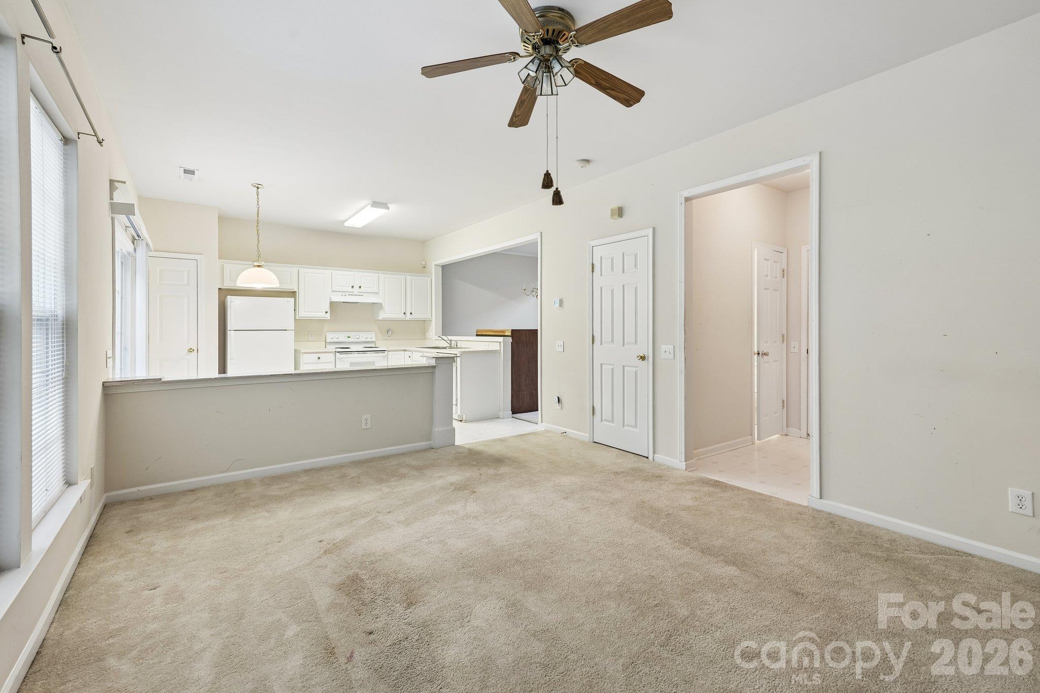 Single Family Residence at 1217 Stourbridge Lion Drive, Charlotte, photo 24 of 38