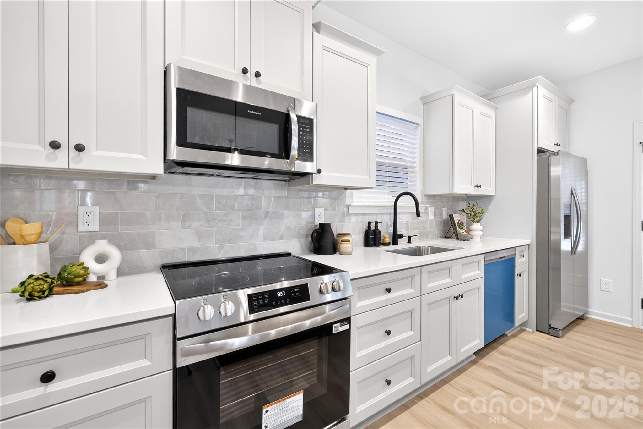 Single Family Residence at 3624 Glenwood Drive, Charlotte, photo 5 of 19