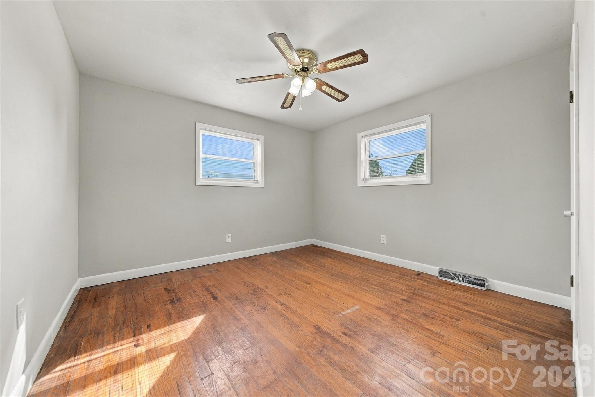 Single Family Residence at 3983 Buff Street, Hickory, photo 14 of 36