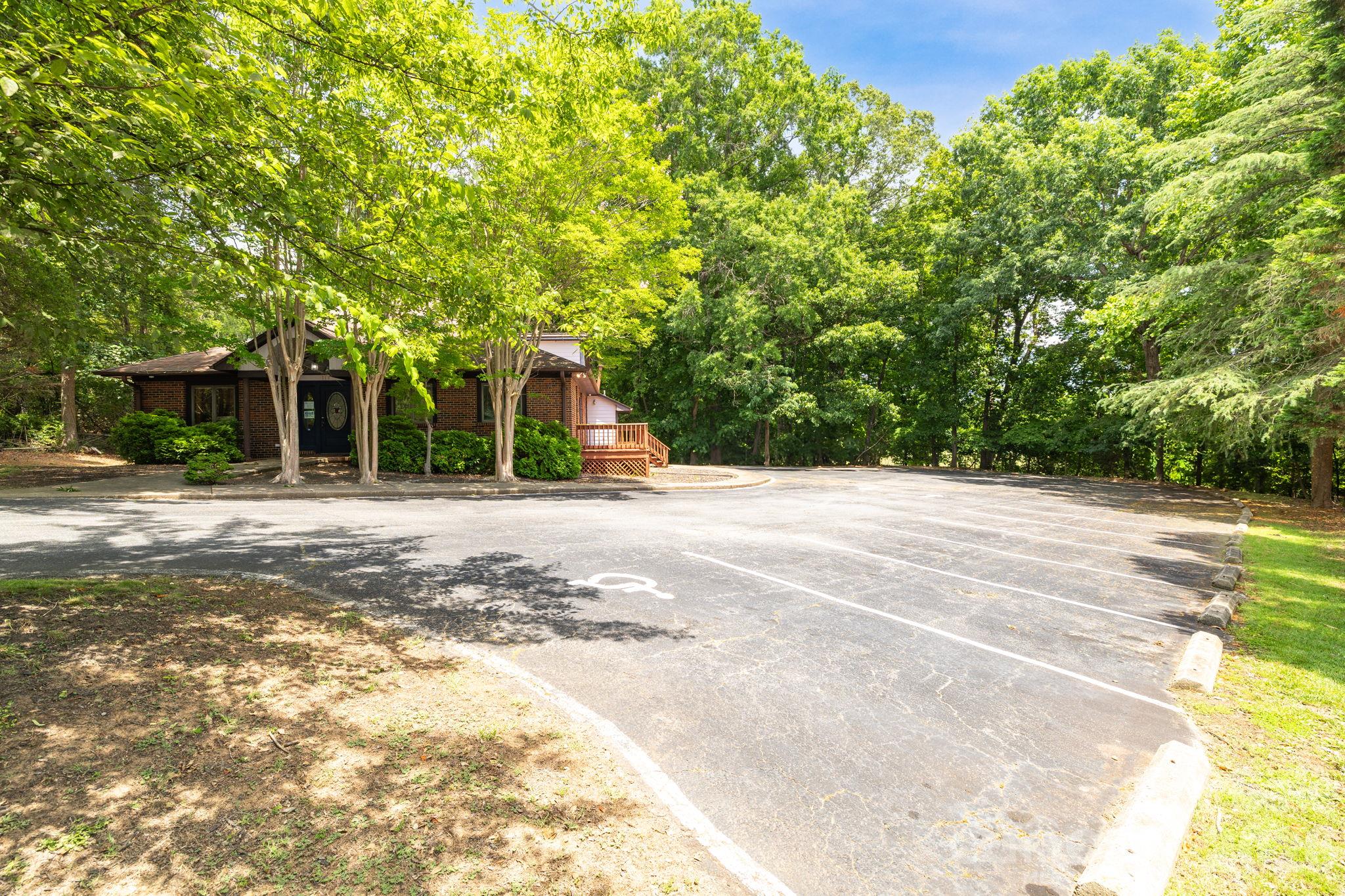 Medical at 114 S Park Terrace, Eden, photo 4 of 47