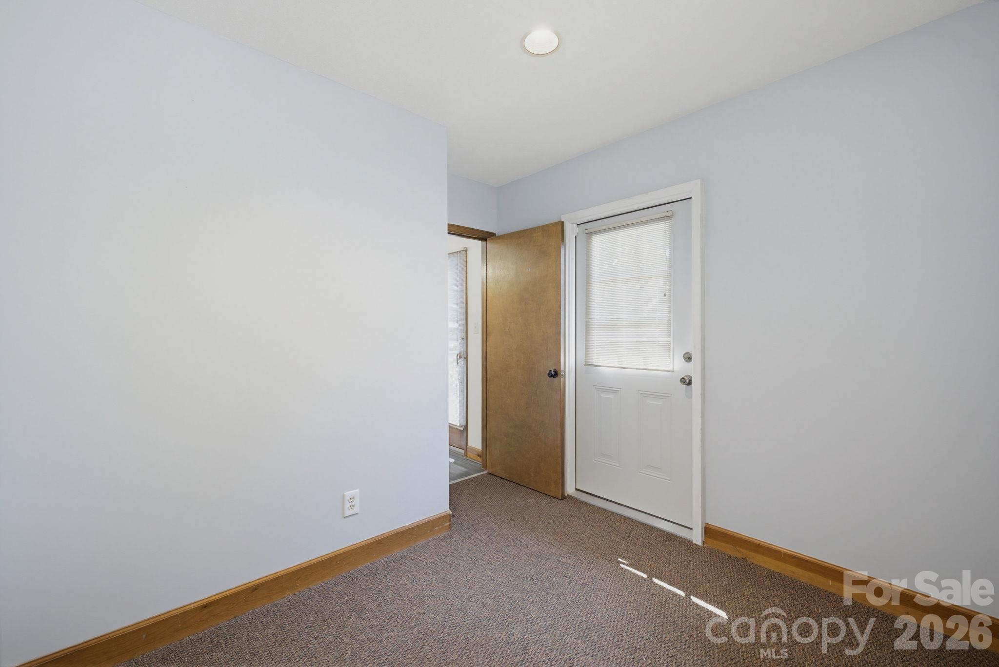 Medical at 114 S Park Terrace, Eden, photo 34 of 47