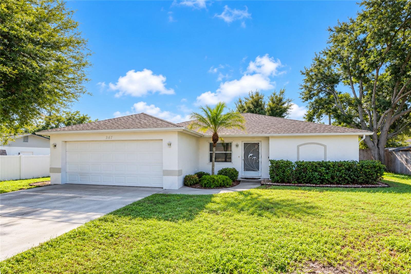 861 POINCIANA RD