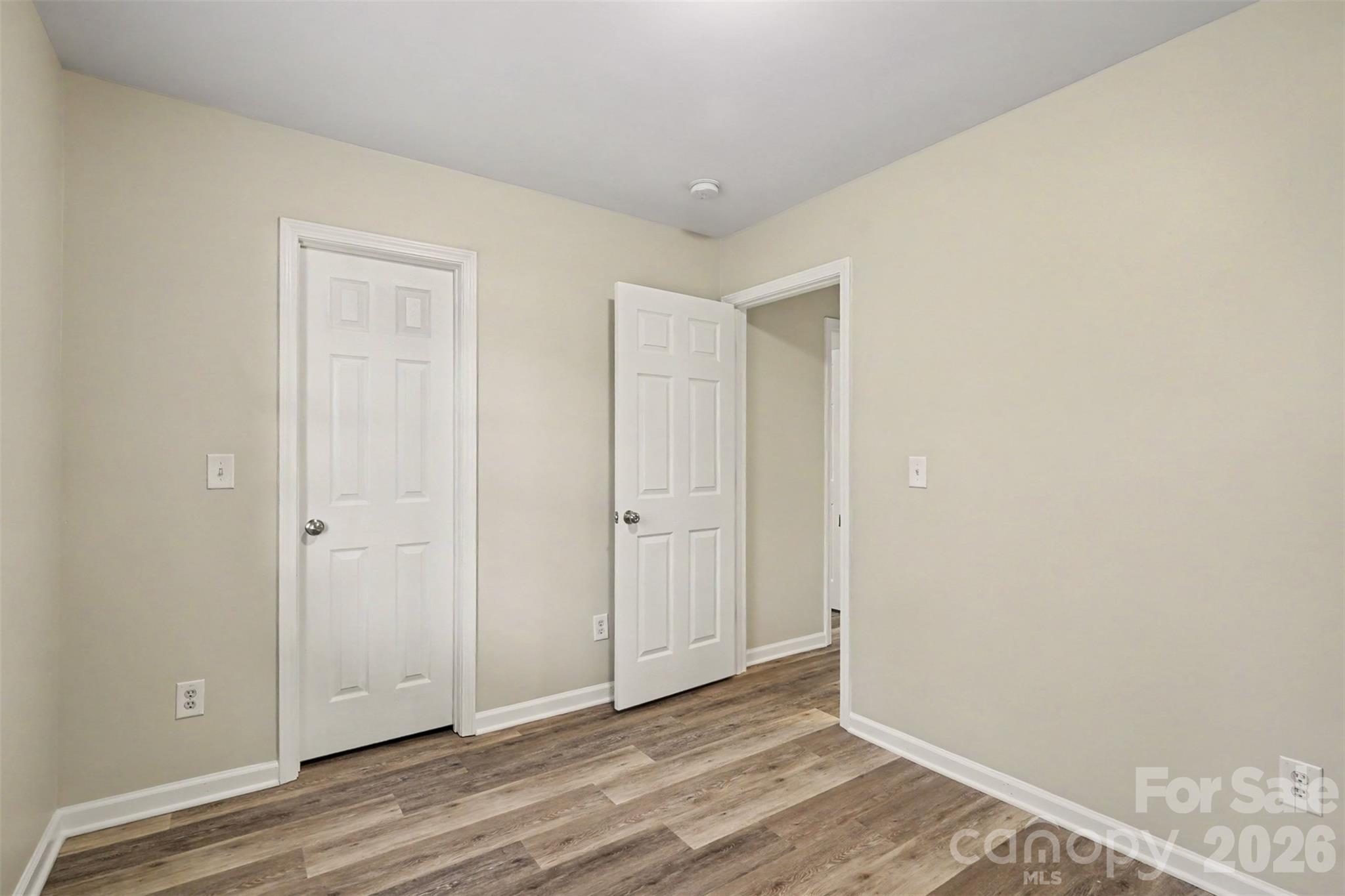 Single Family Residence at 706 White Oak Lane, Matthews, photo 20 of 30