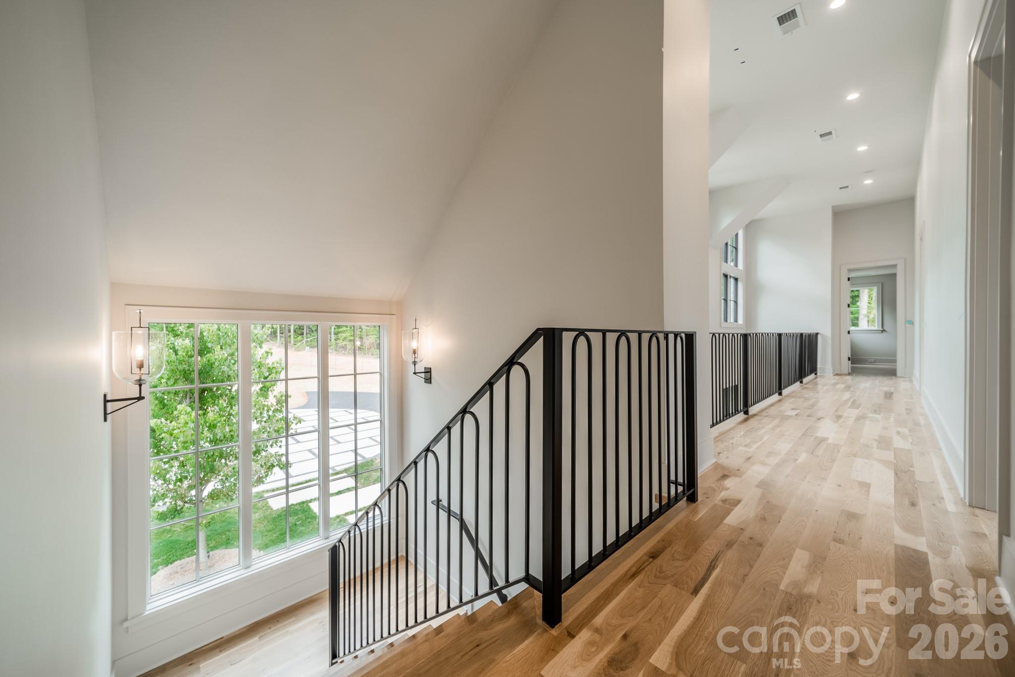 Single Family Residence at 6639 Joli Cheval Lane, Mint Hill, photo 16 of 20
