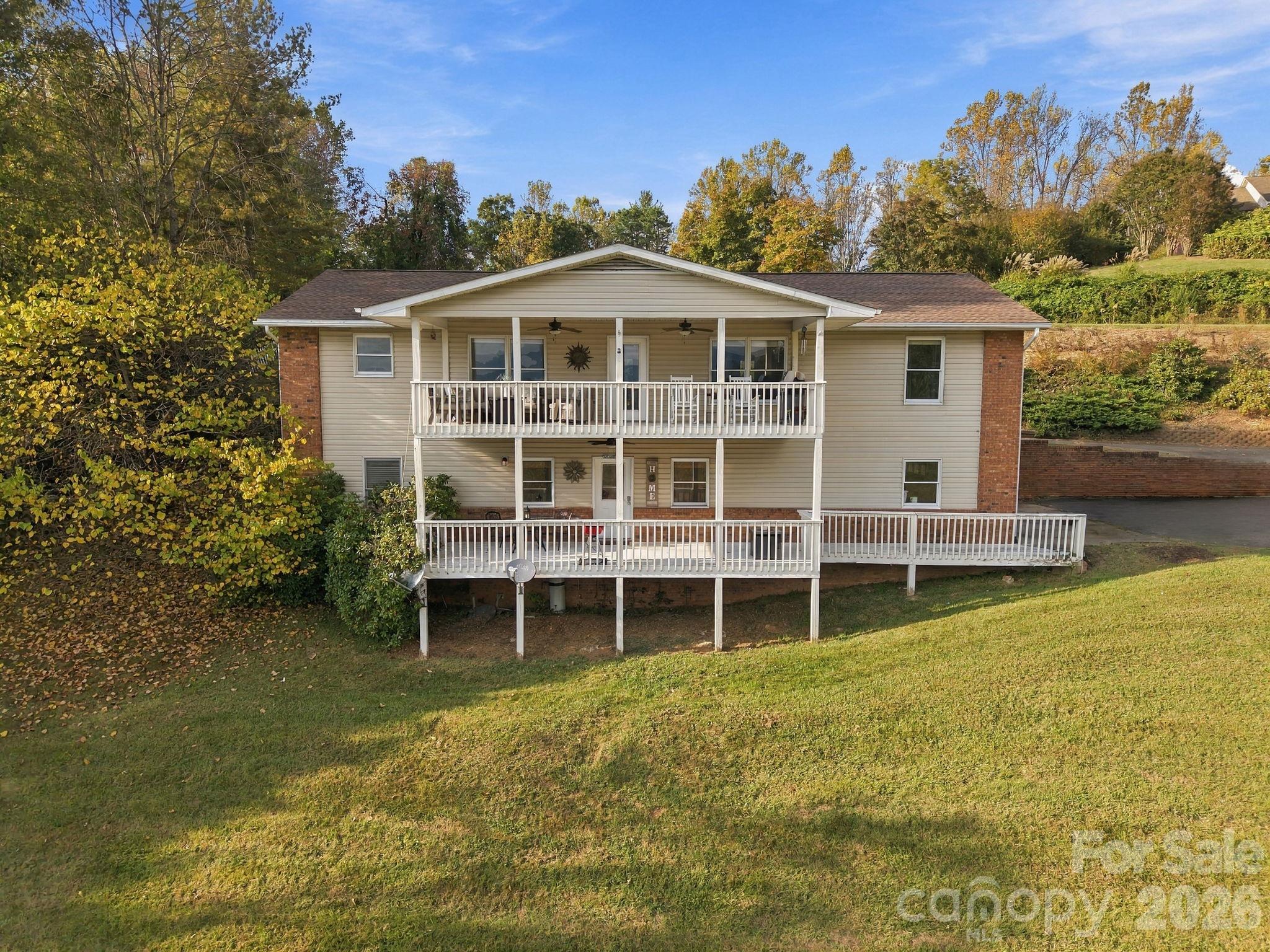 Single Family Residence at 441 Country Drive, Mars Hill, photo 6 of 47