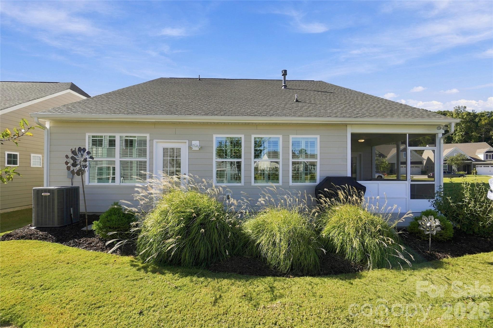 Ornamental grasses providing privacy - 3162 Windhaven Lane, Tega Cay