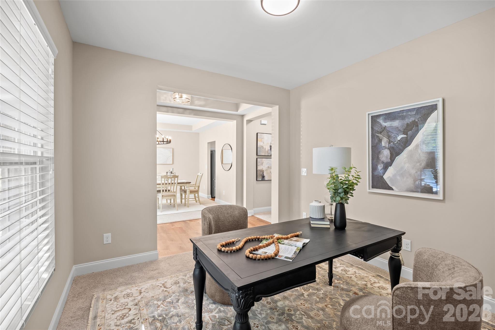 Single Family Residence at 7917 Sardis Creek Lane, Charlotte, photo 6 of 46