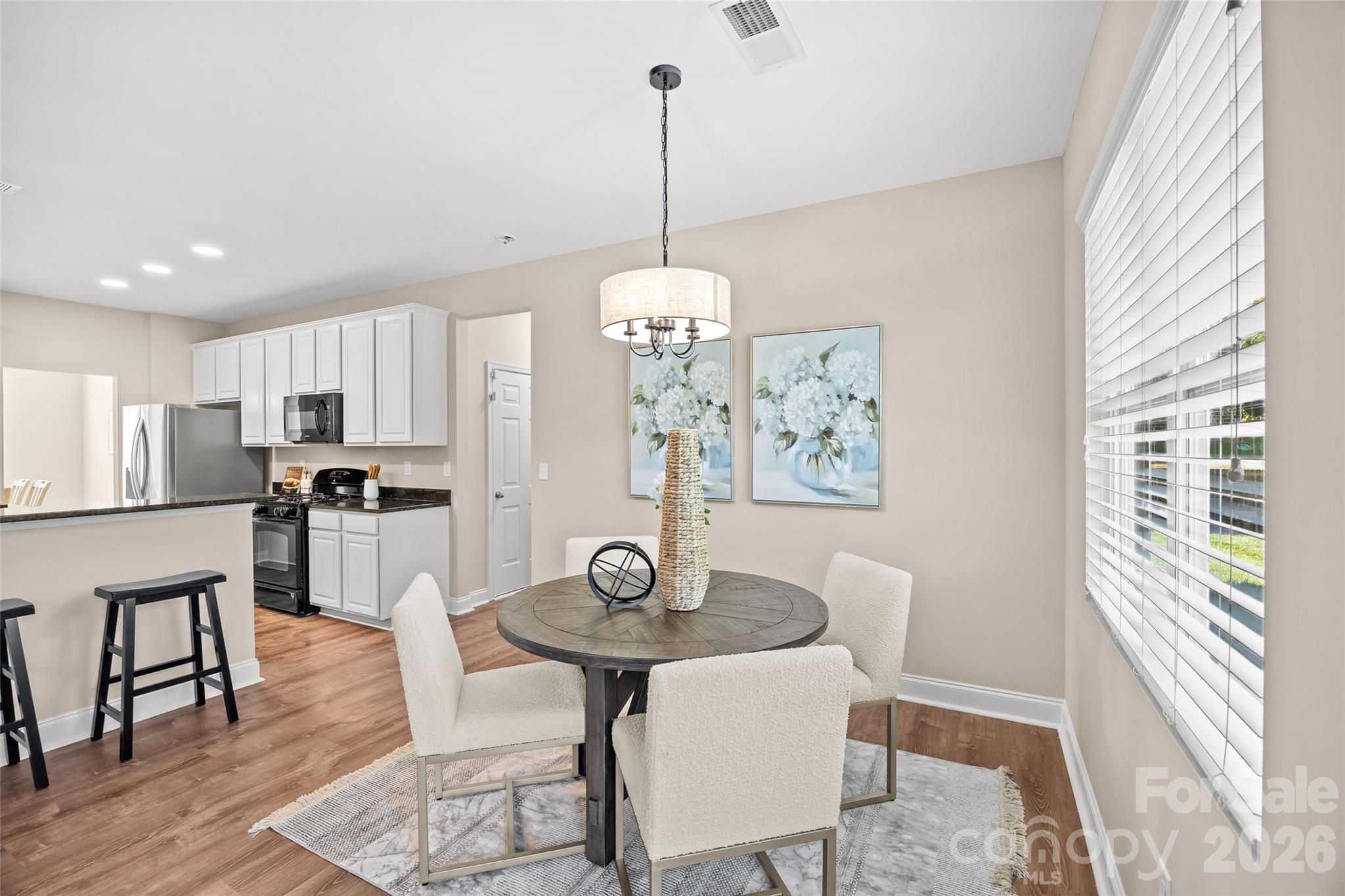 Single Family Residence at 7917 Sardis Creek Lane, Charlotte, photo 15 of 46