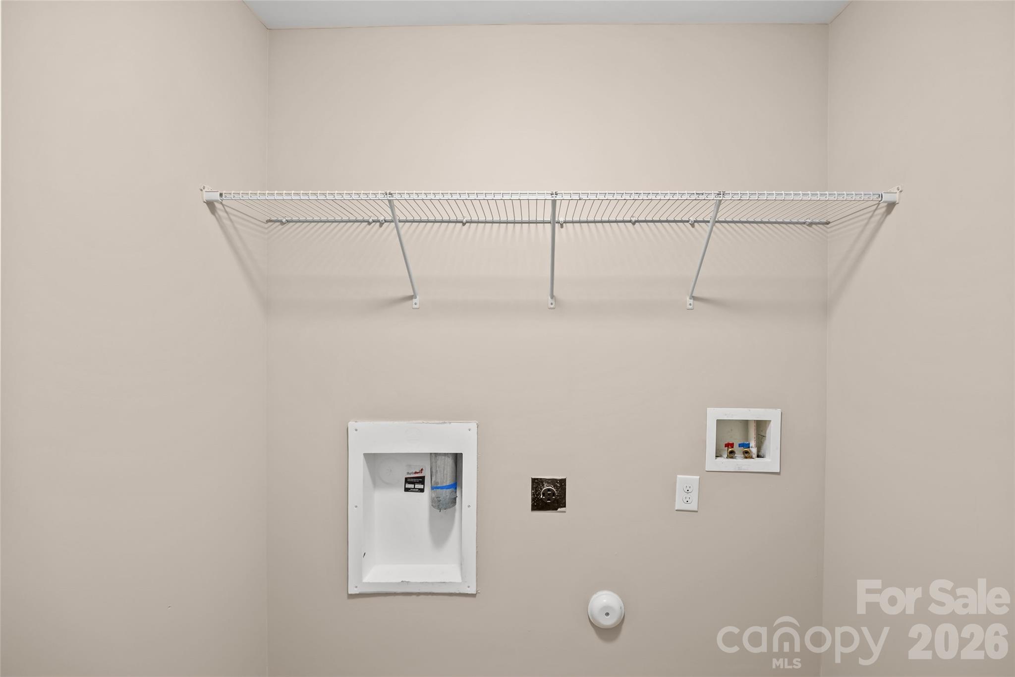 Single Family Residence at 7917 Sardis Creek Lane, Charlotte, photo 34 of 46