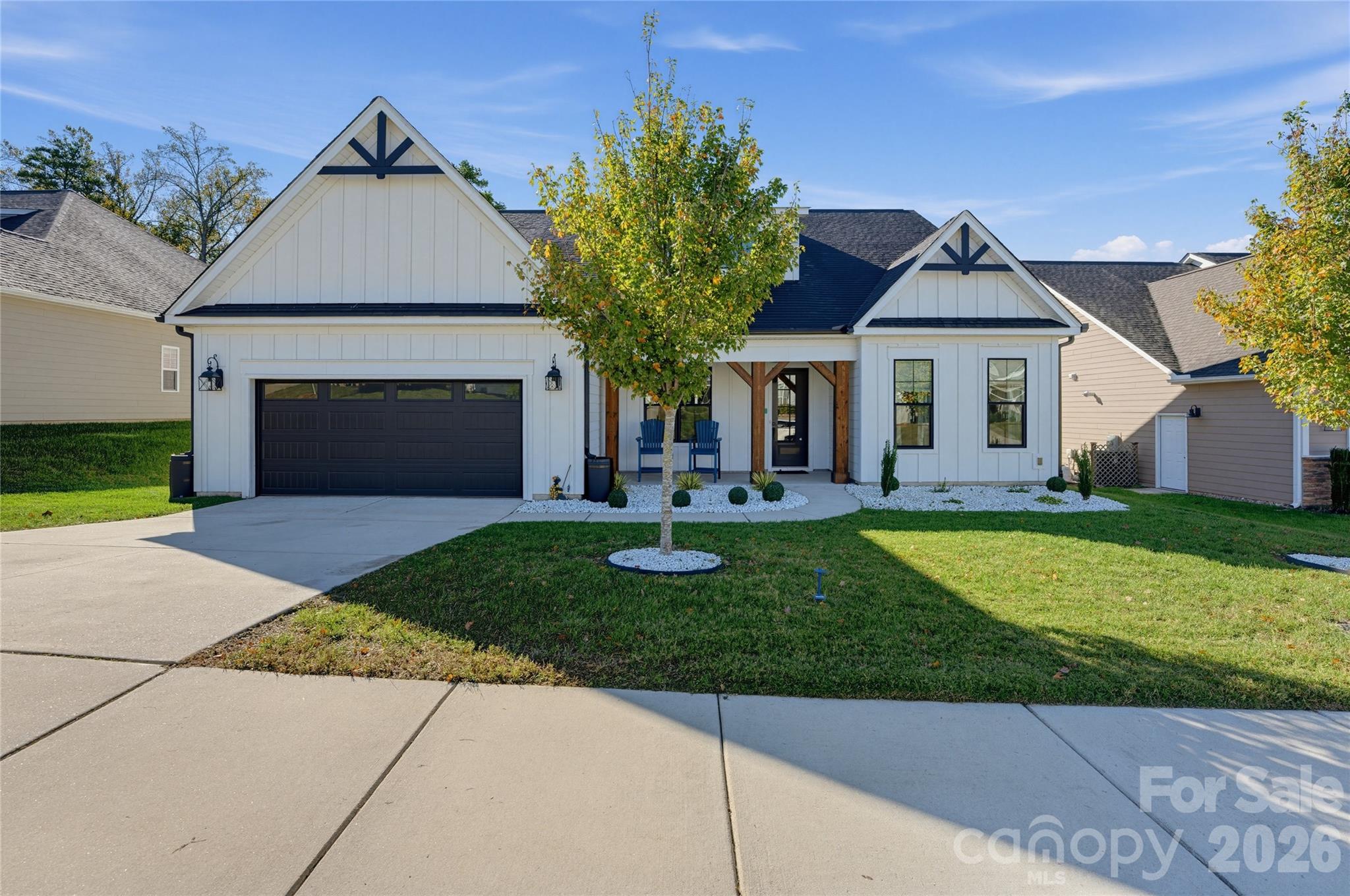 Single Family Residence at 2423 Baxter Place SE, Concord, photo 2 of 48