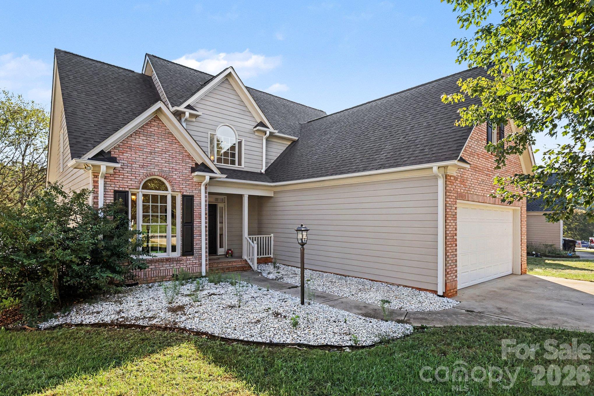 Single Family Residence at 1228 Old Coach Lane, Rock Hill, photo 4 of 30